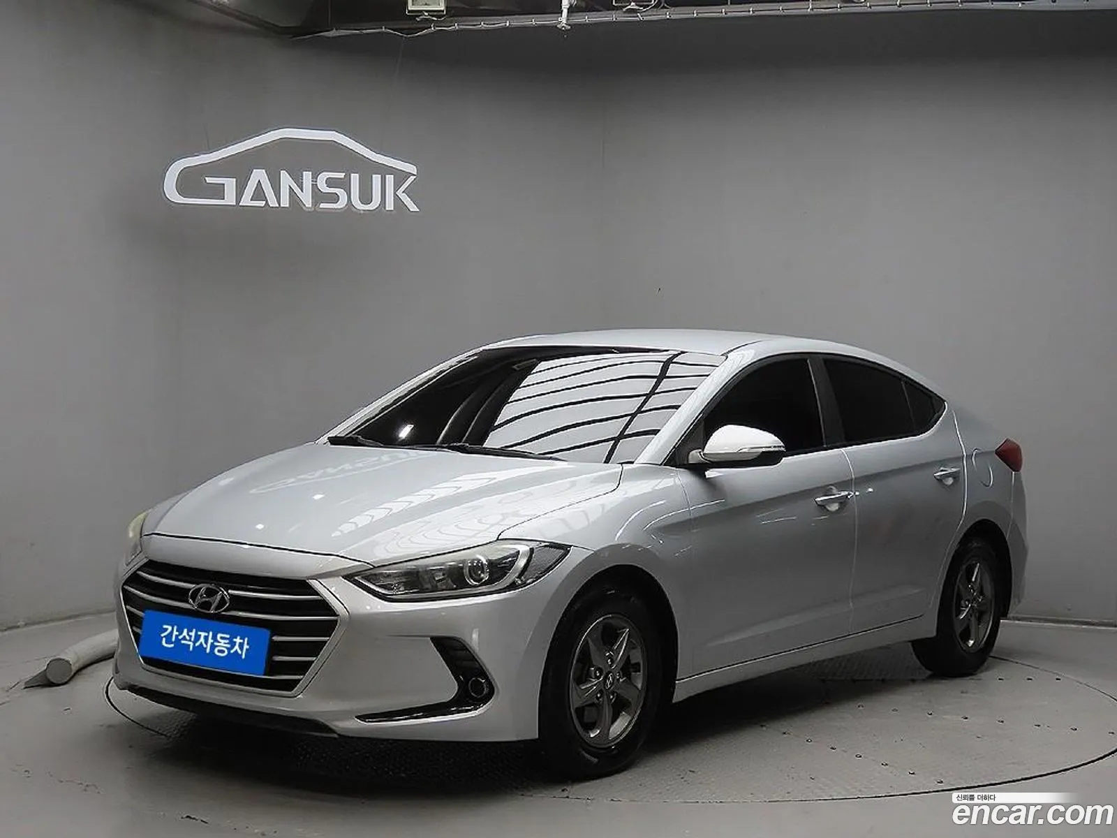 Hyundai Elantra AD 2016 — 3