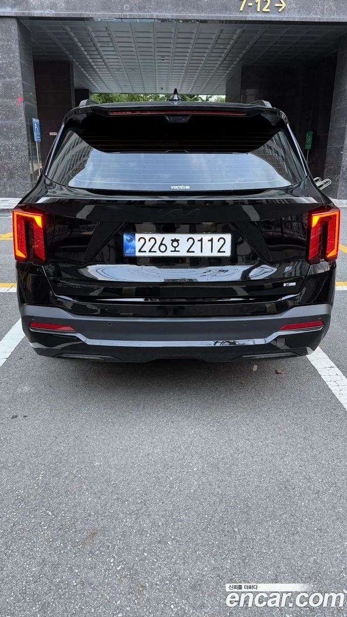 Kia Sorento 2025 — 4