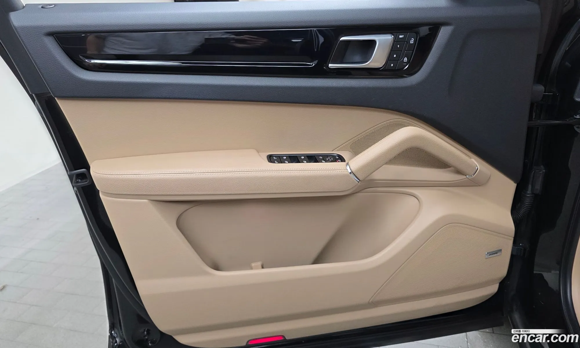 Porsche Cayenne 2023 WP1BA29Y7PDA39437 — 16