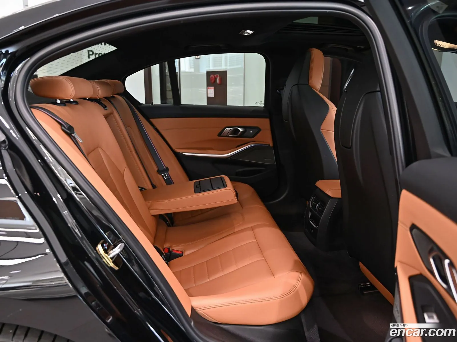 BMW 3 Series 2022 — 16
