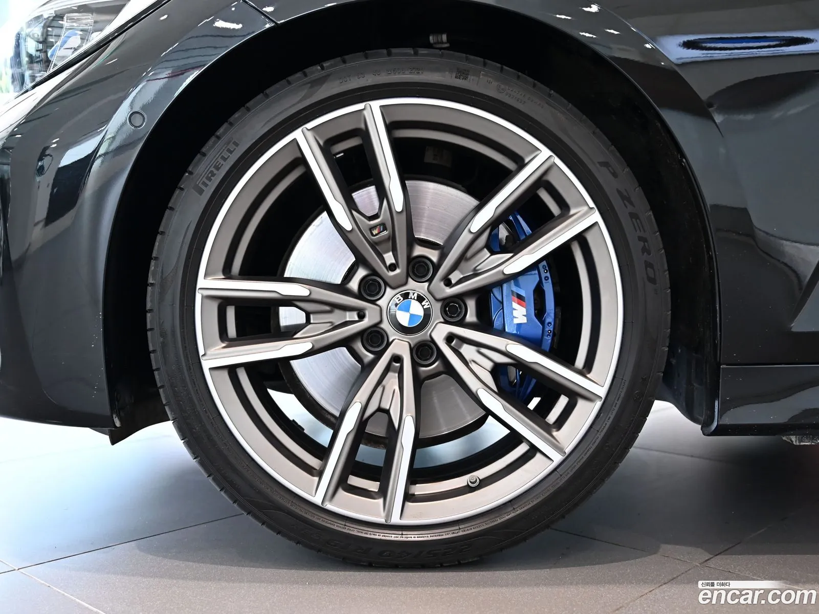 BMW 3 Series 2022 — 3