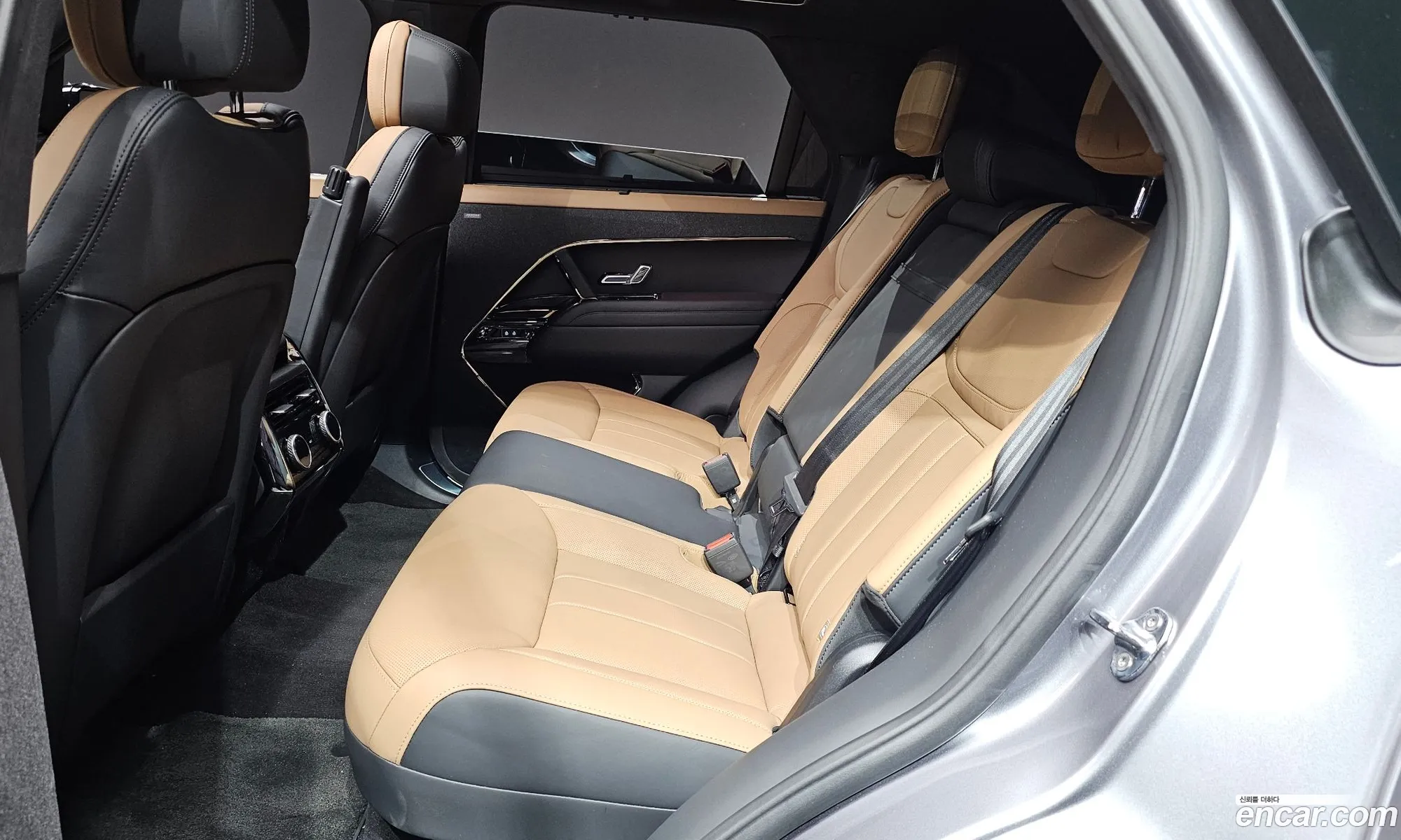 Land Rover Range Rover Sport 2025 — 26
