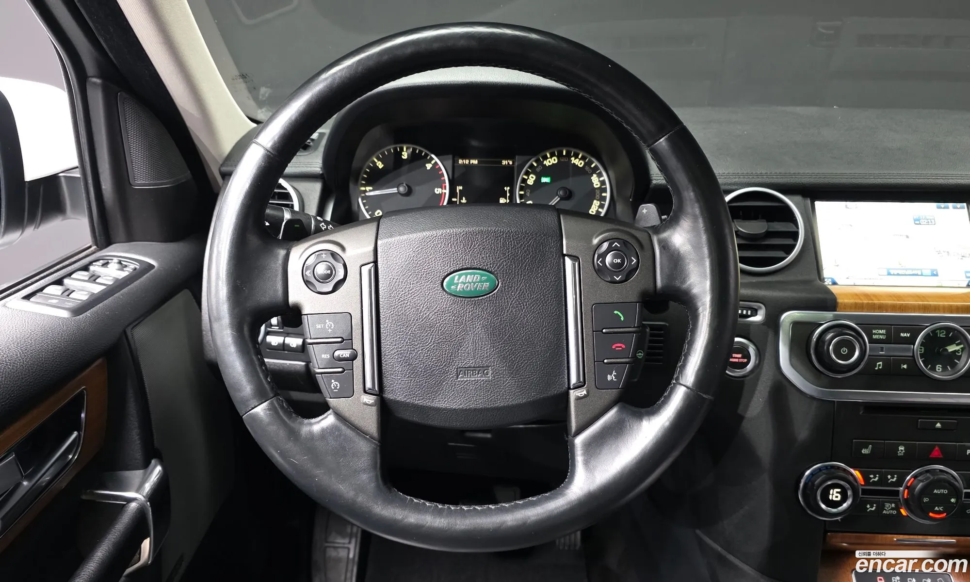 Land Rover Discovery 4 2013 SALLAAAG6DA697037 — 20