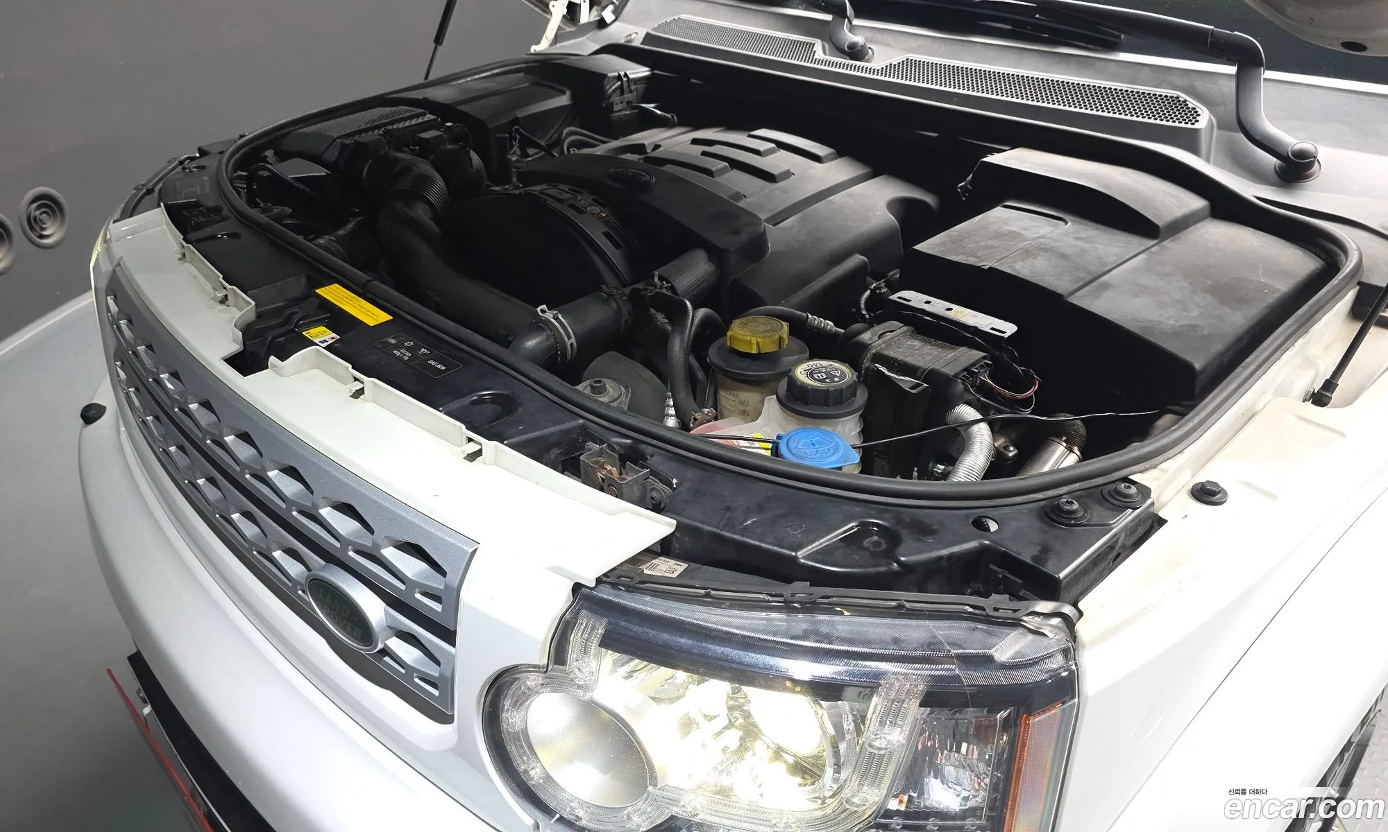 Land Rover Discovery 4