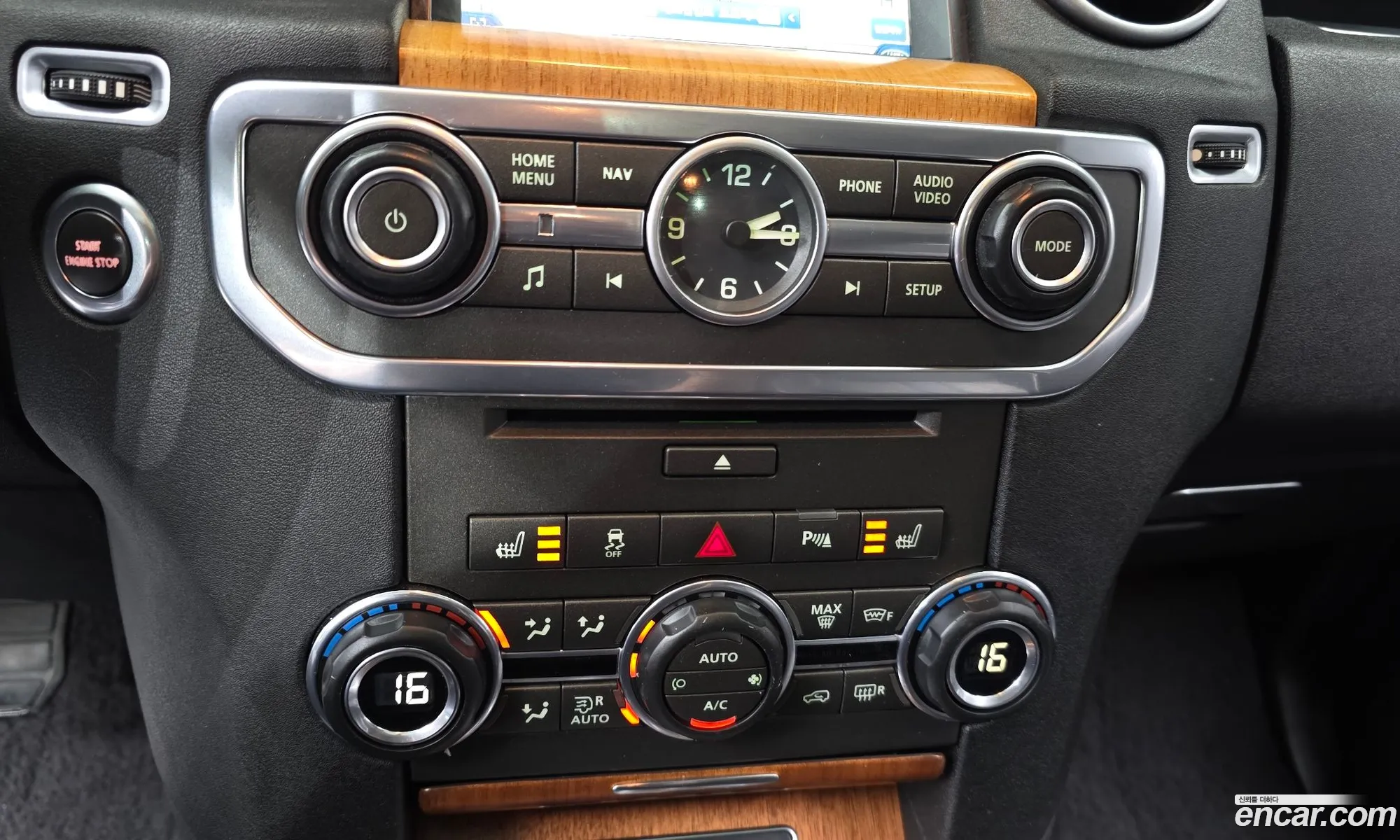 Land Rover Discovery 4 2013 SALLAAAG6DA697037 — 17