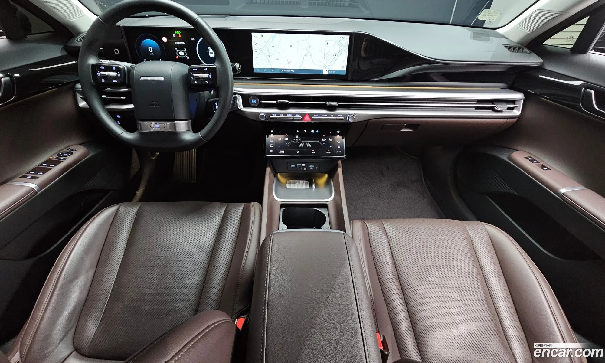 Hyundai Grandeur 2023 — 16