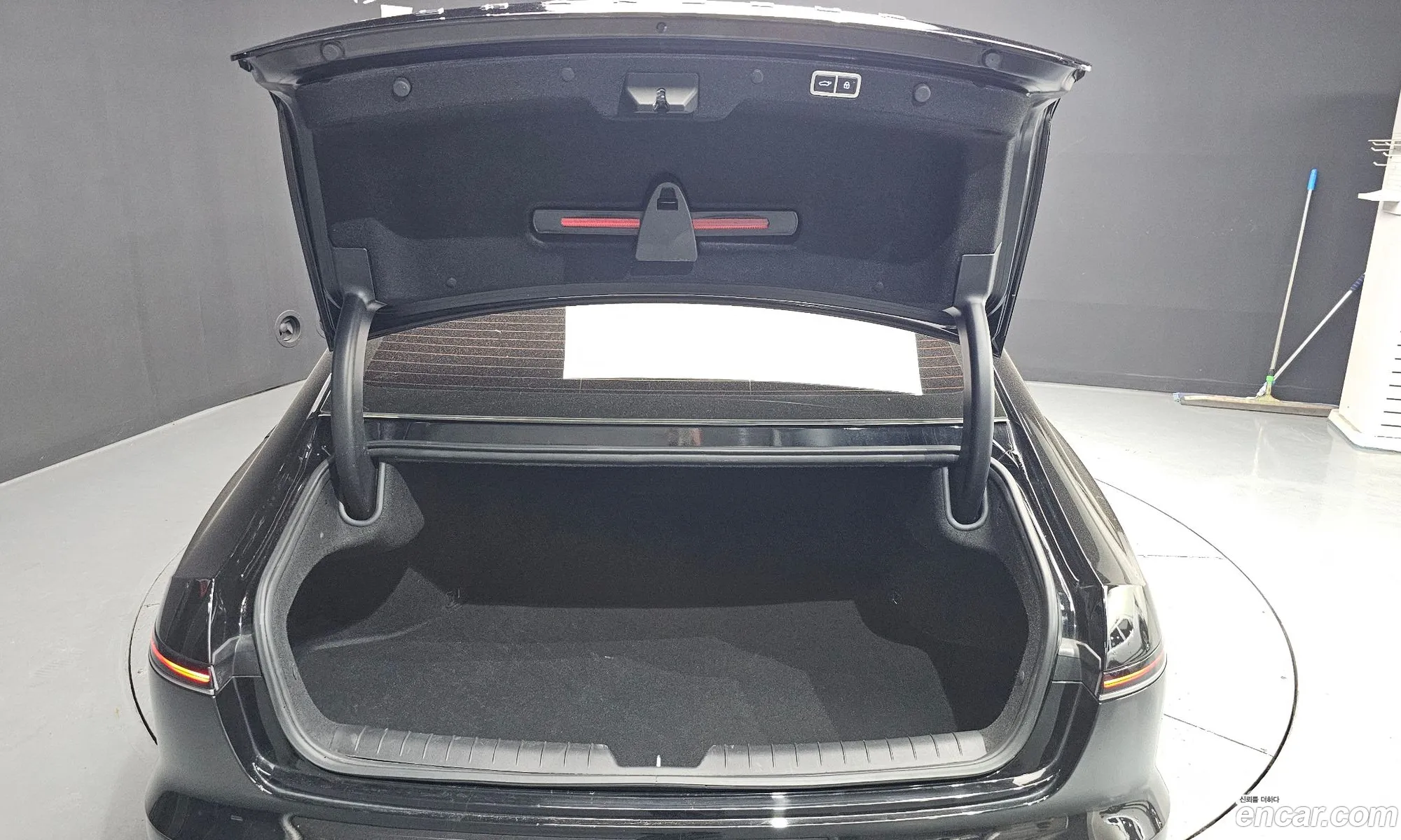 Hyundai Grandeur 2023 — 4