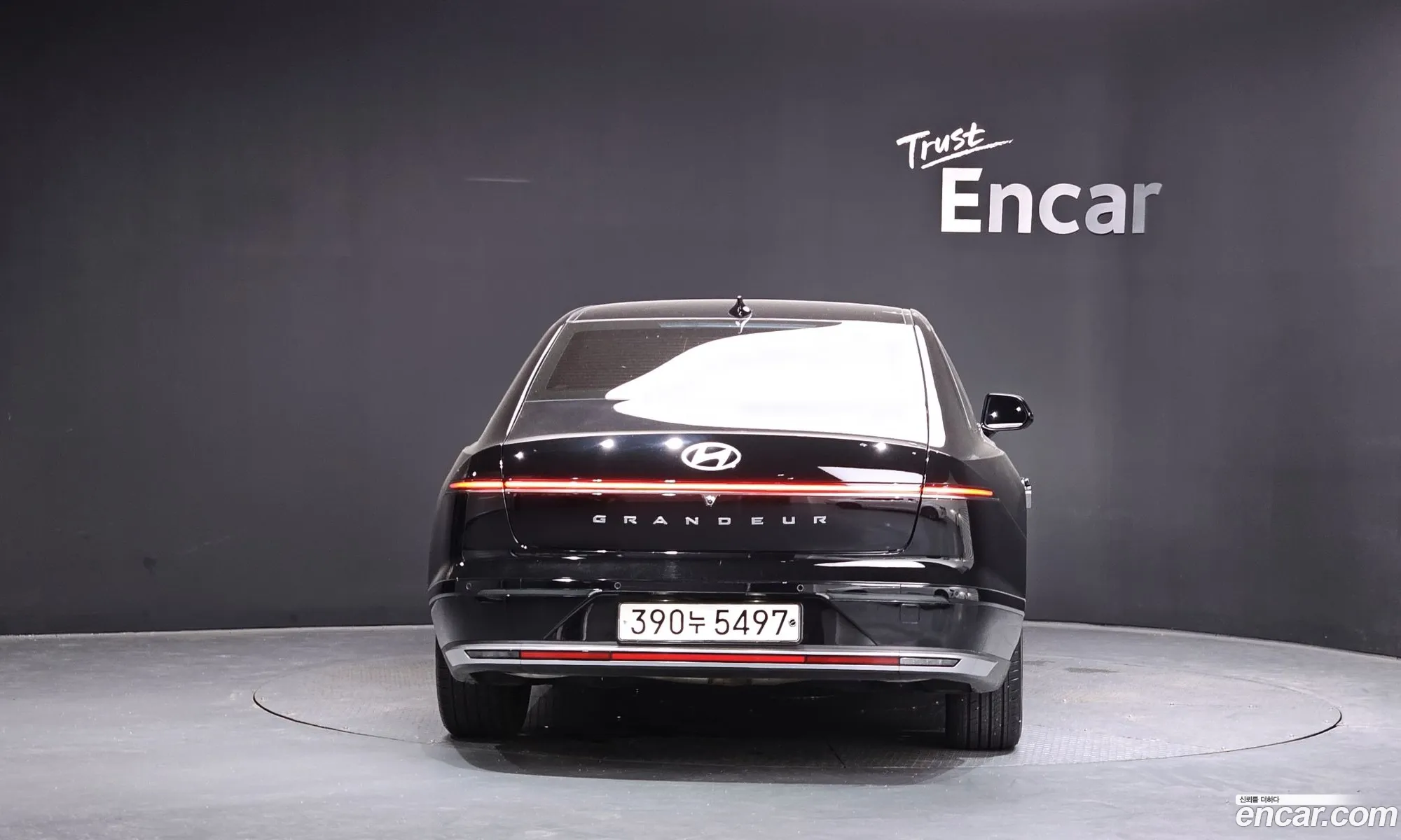 Hyundai Grandeur 2023 — 3