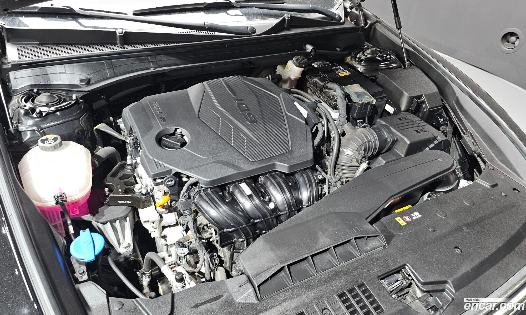 Hyundai Grandeur 2023 — 13