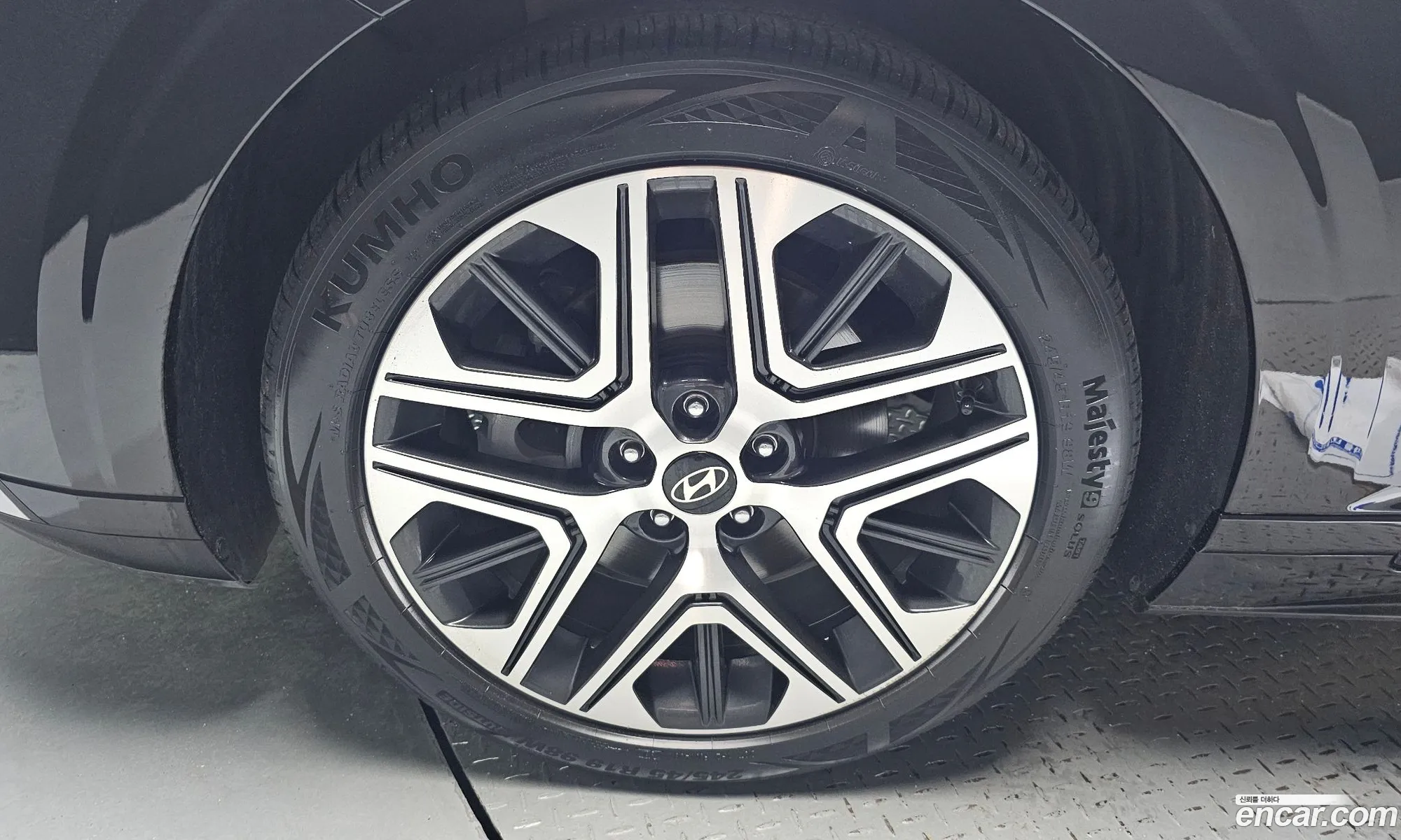 Hyundai Grandeur 2023 — 11