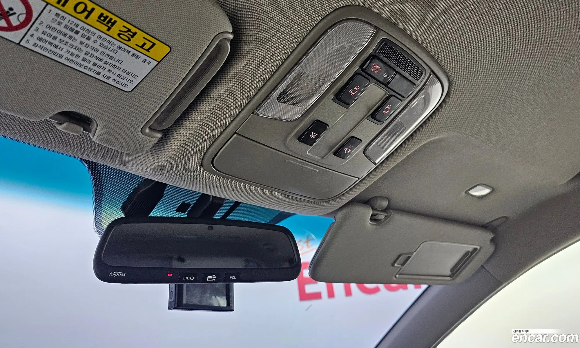 Kia Carnival 2016 KNAMC81ABGS240193 — 3