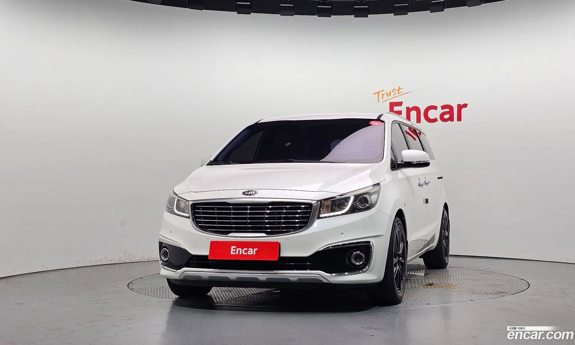 Kia Carnival 2016 KNAMC81ABGS240193 — 12