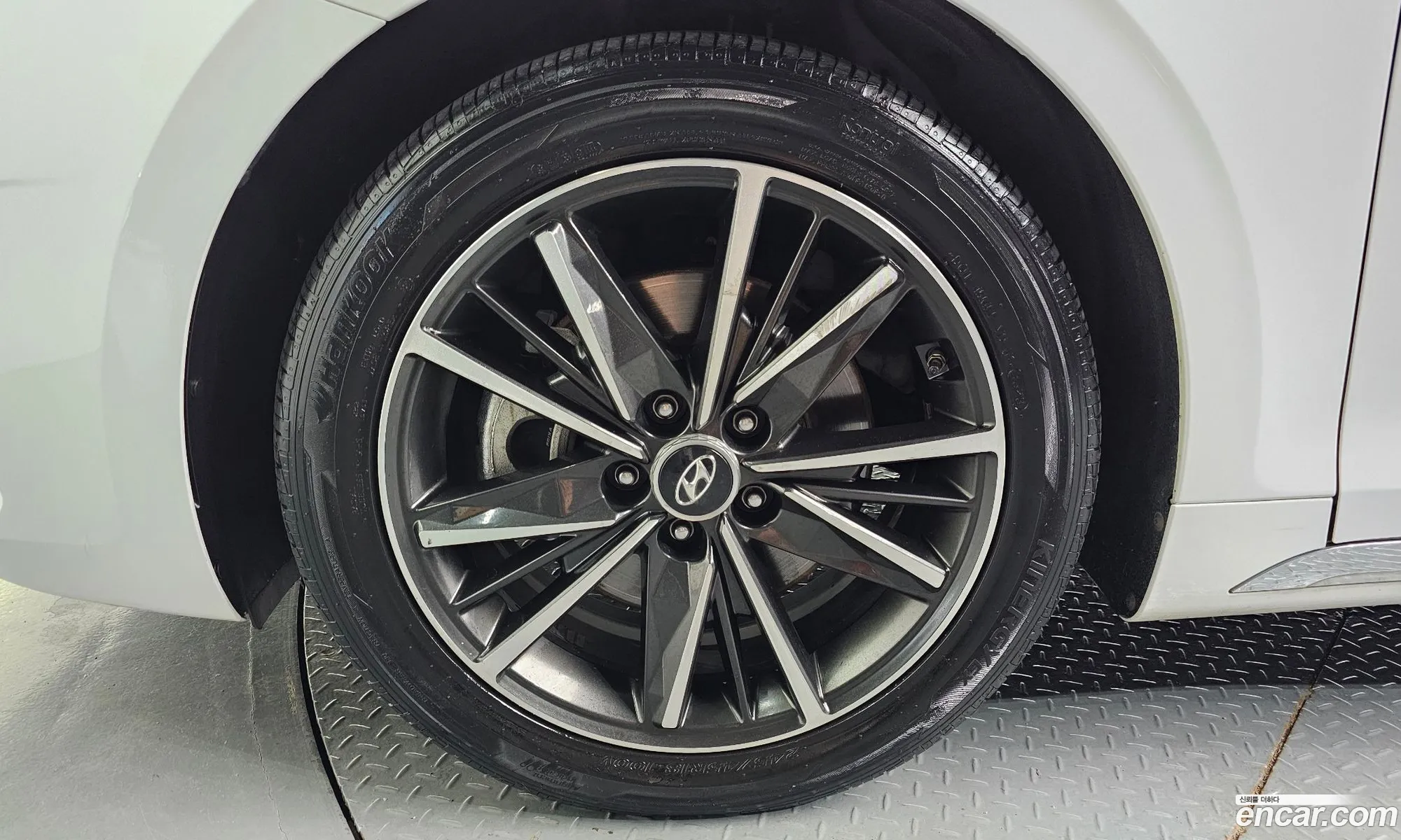 Hyundai Grandeur IG 2020 — 3