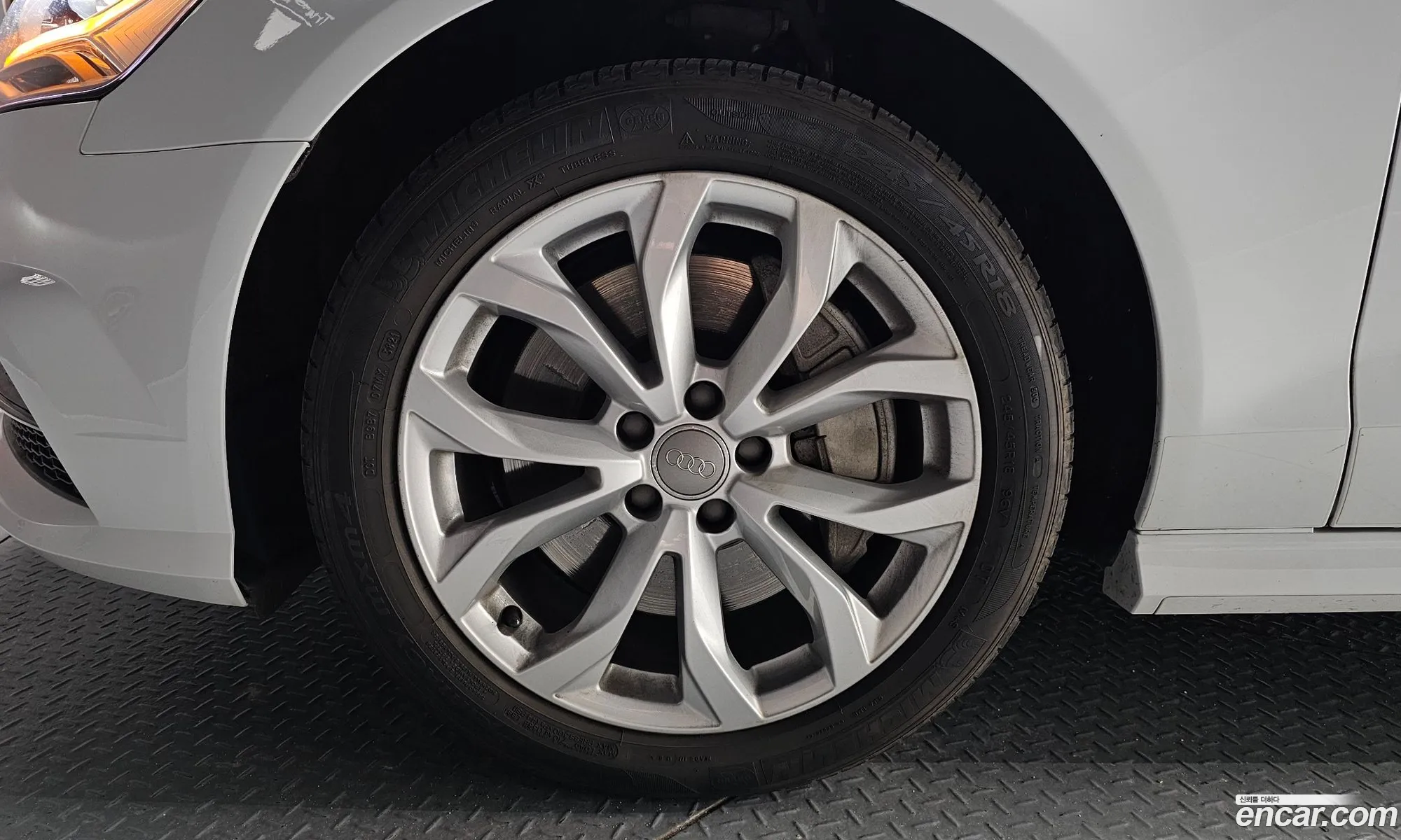 Audi A6 2018 — 3