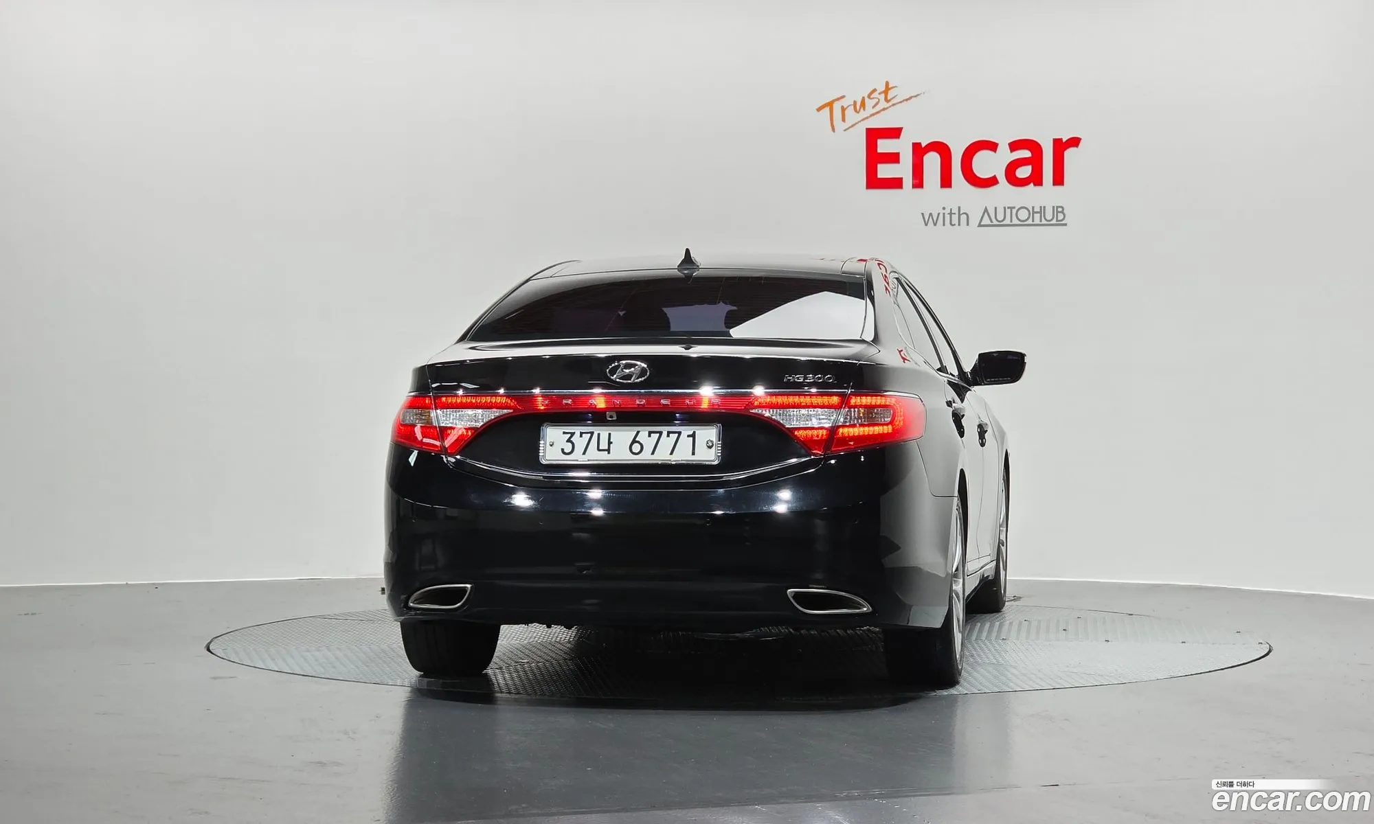 Hyundai Grandeur HG 2012 — 11
