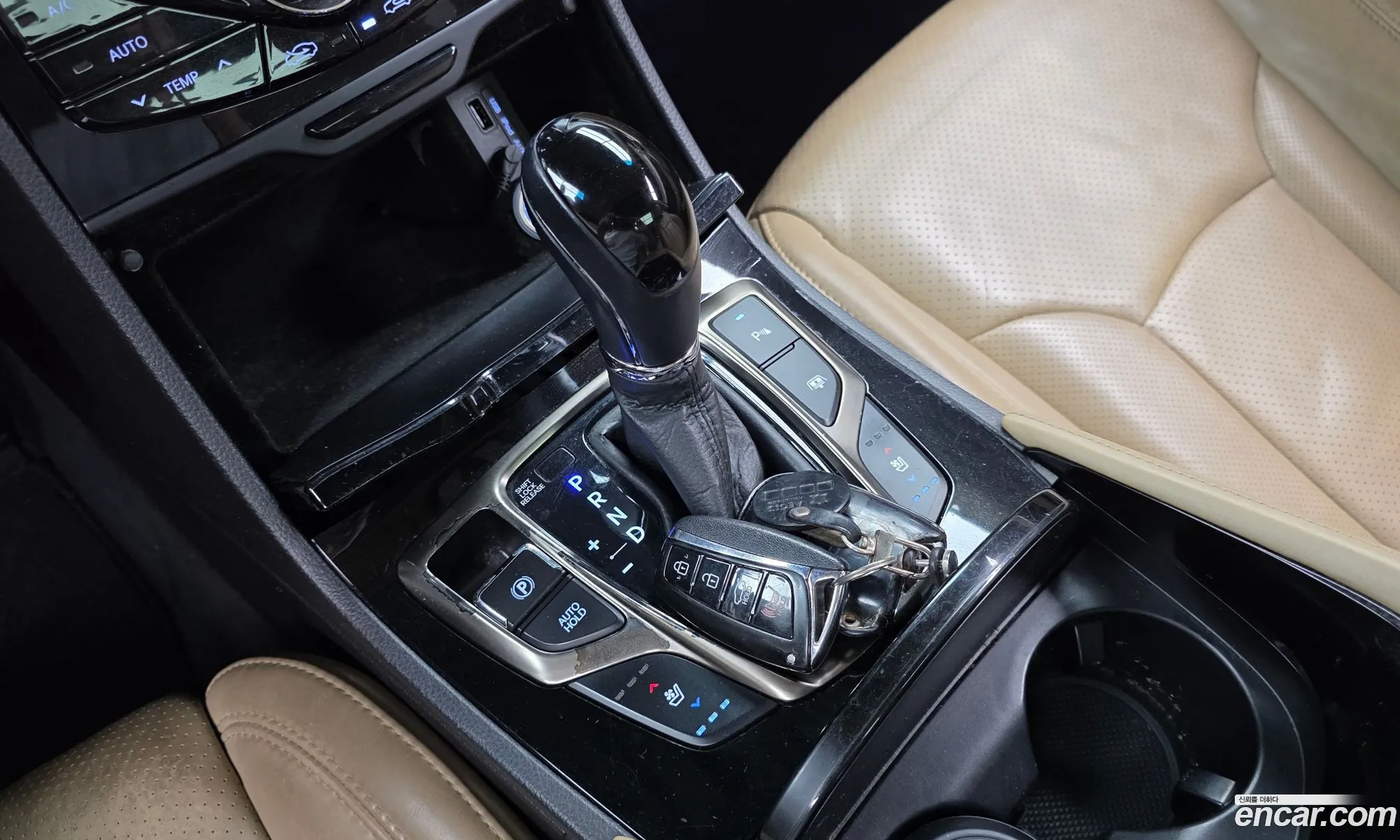 Hyundai Grandeur HG 2012 — 8