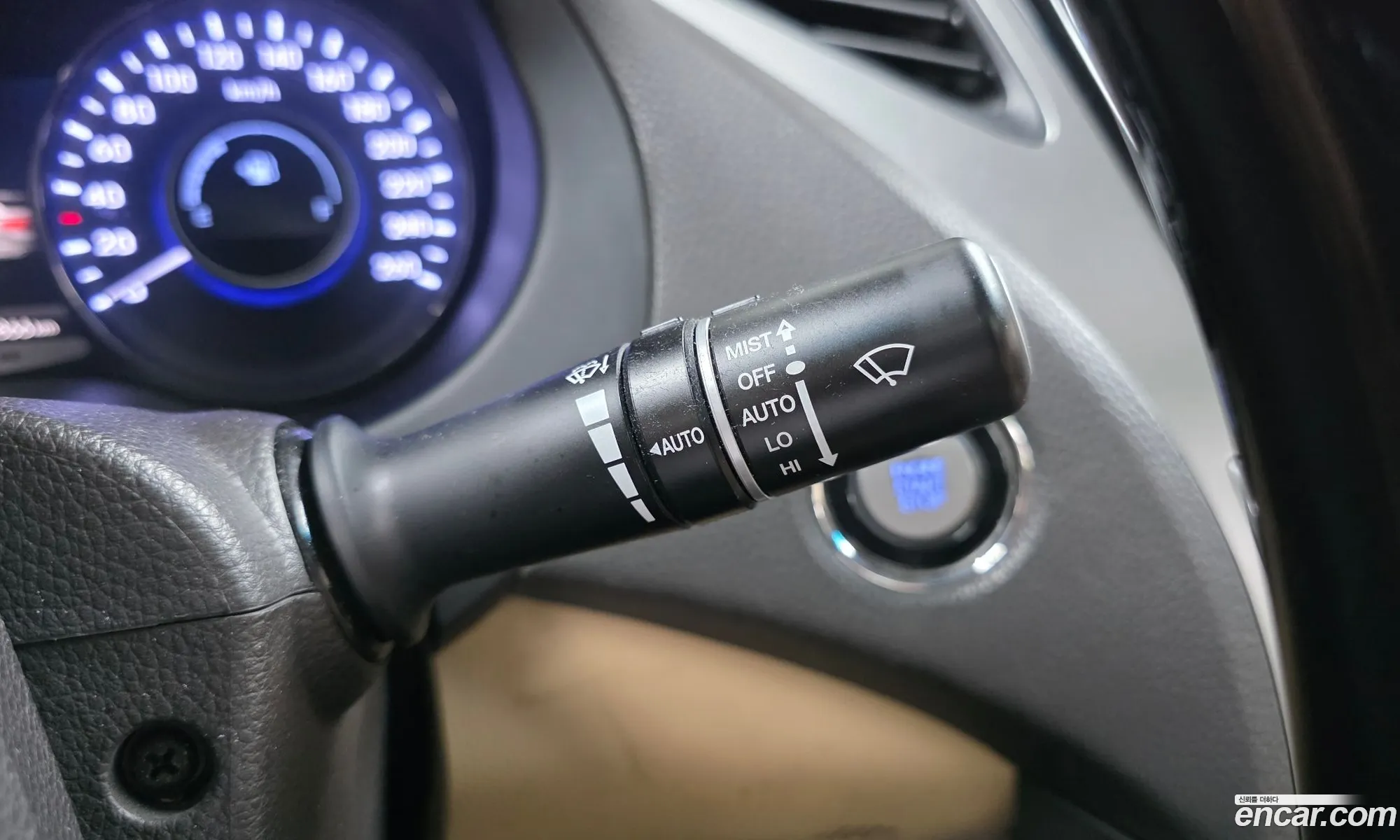 Hyundai Grandeur HG 2012 — 18
