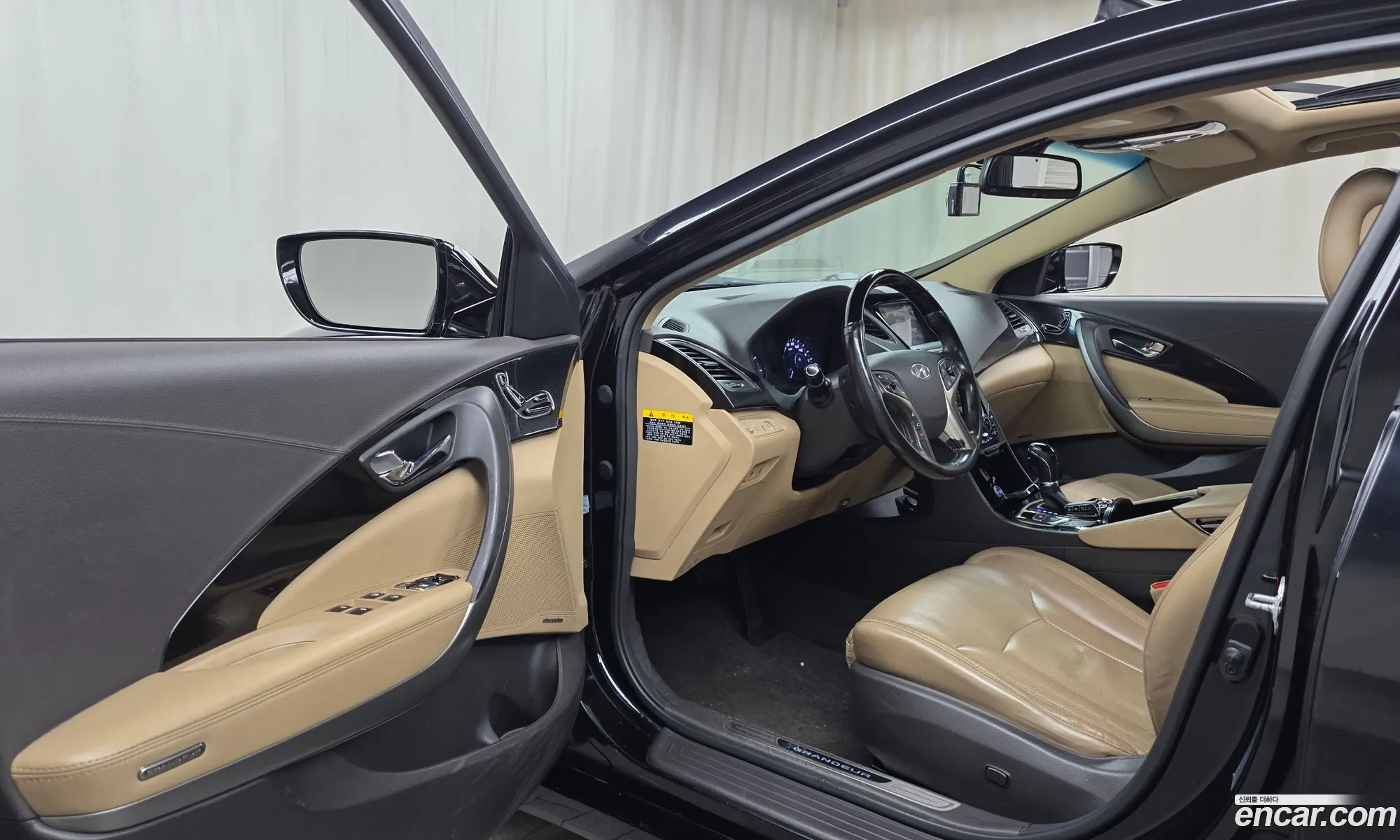 Hyundai Grandeur HG 2012 — 6