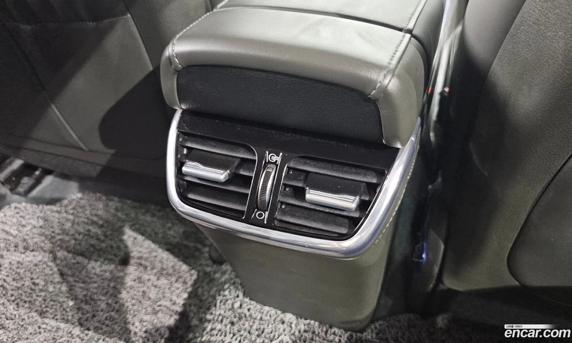 Hyundai Grandeur IG 2020 — 35