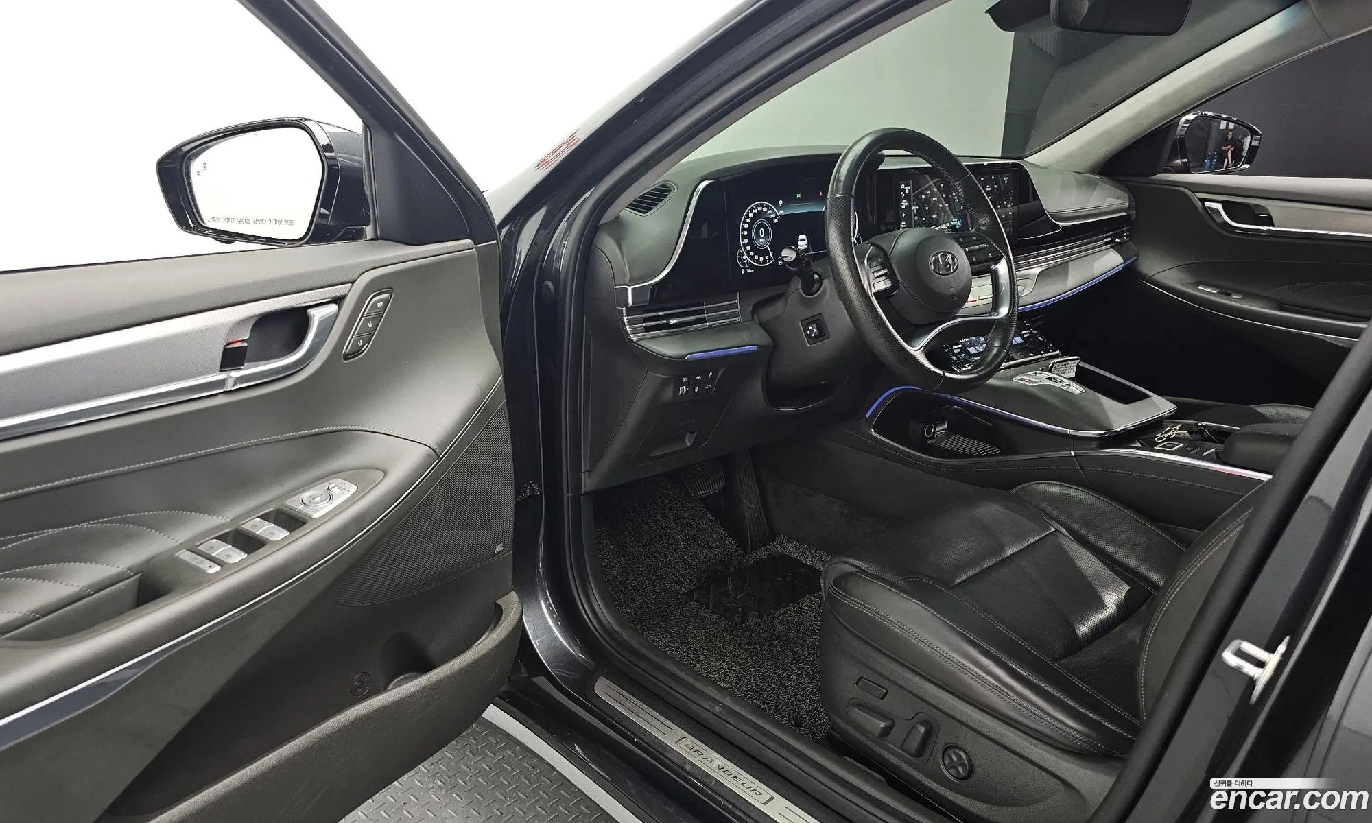 Hyundai Grandeur IG 2020 — 28