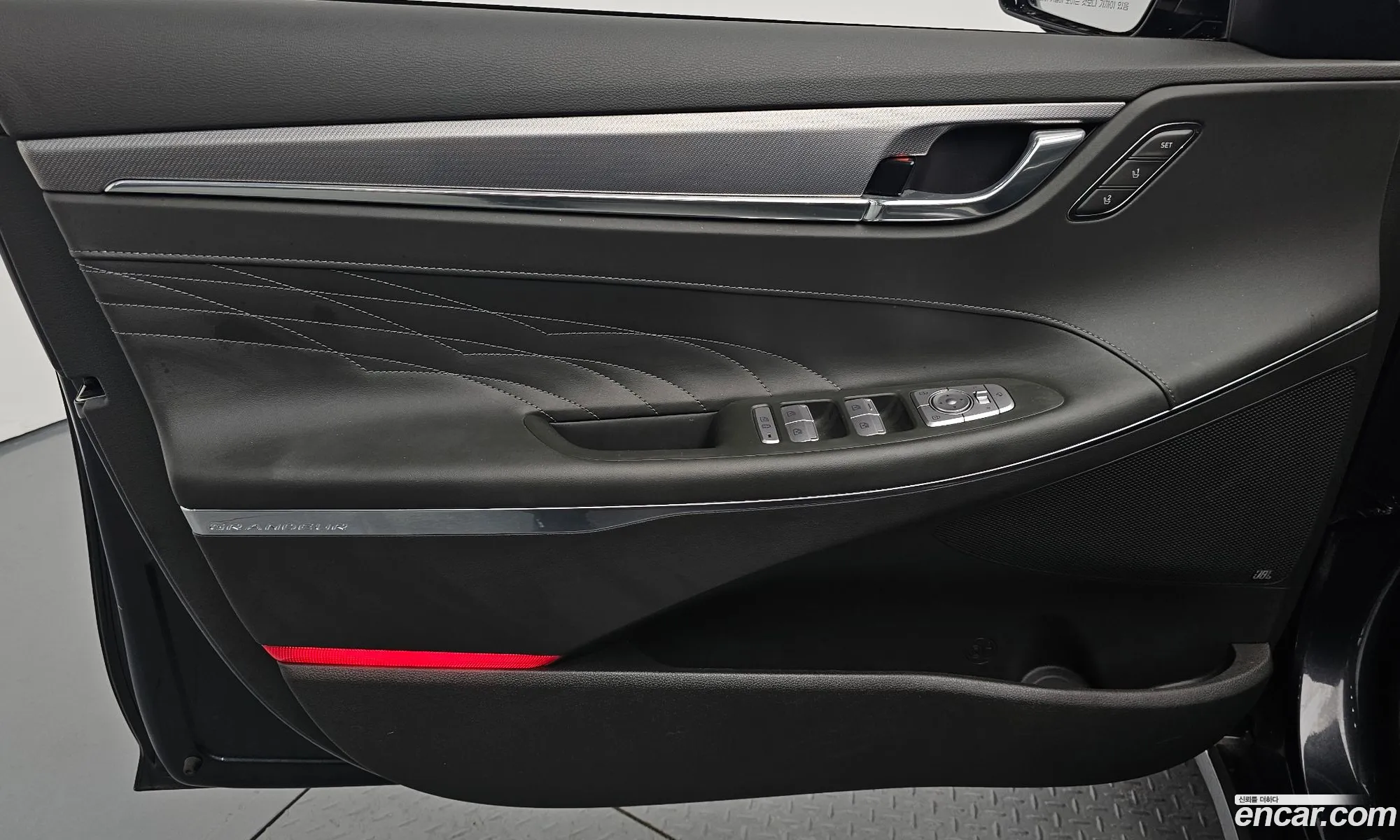 Hyundai Grandeur IG 2020 — 27
