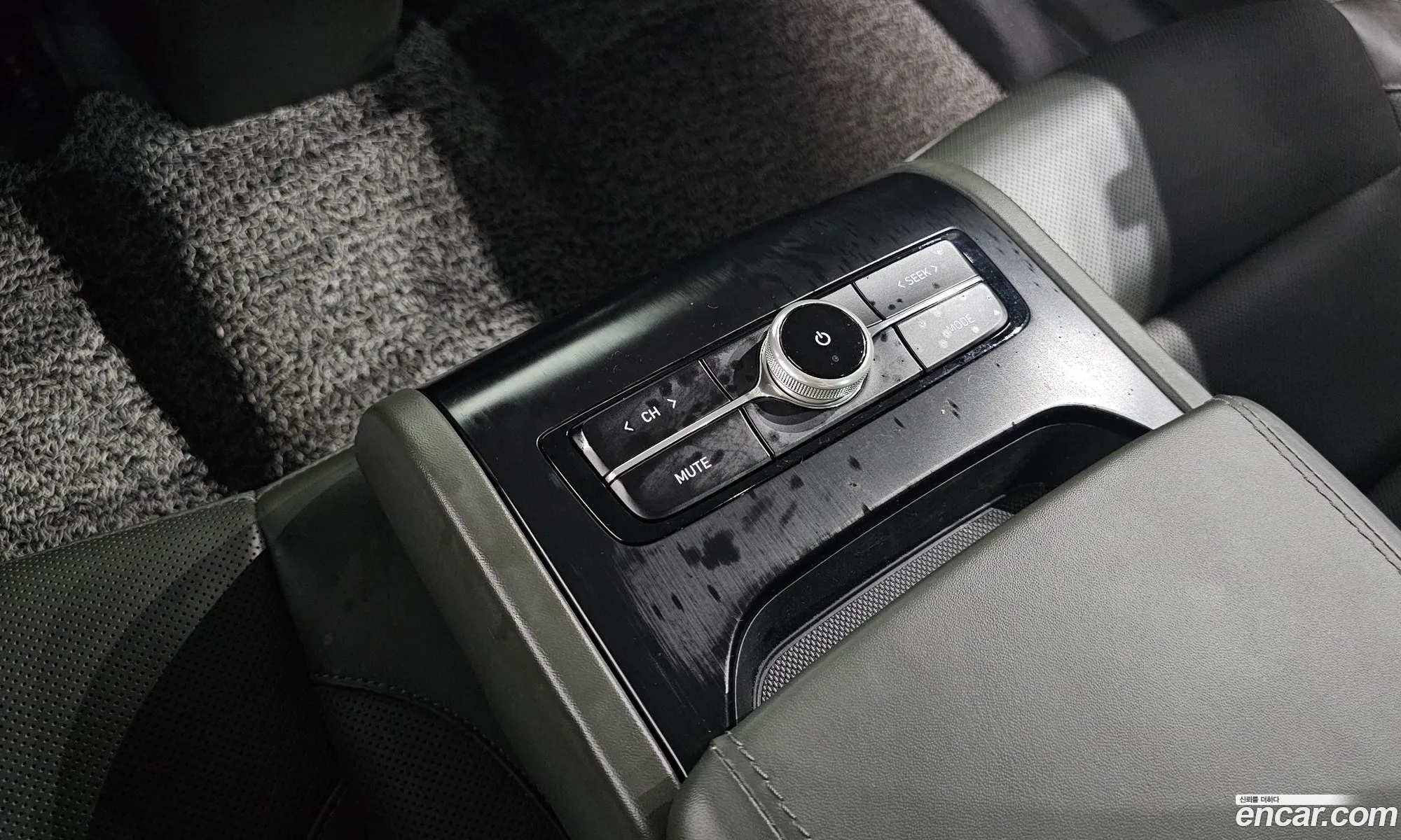 Hyundai Grandeur IG 2020 — 12