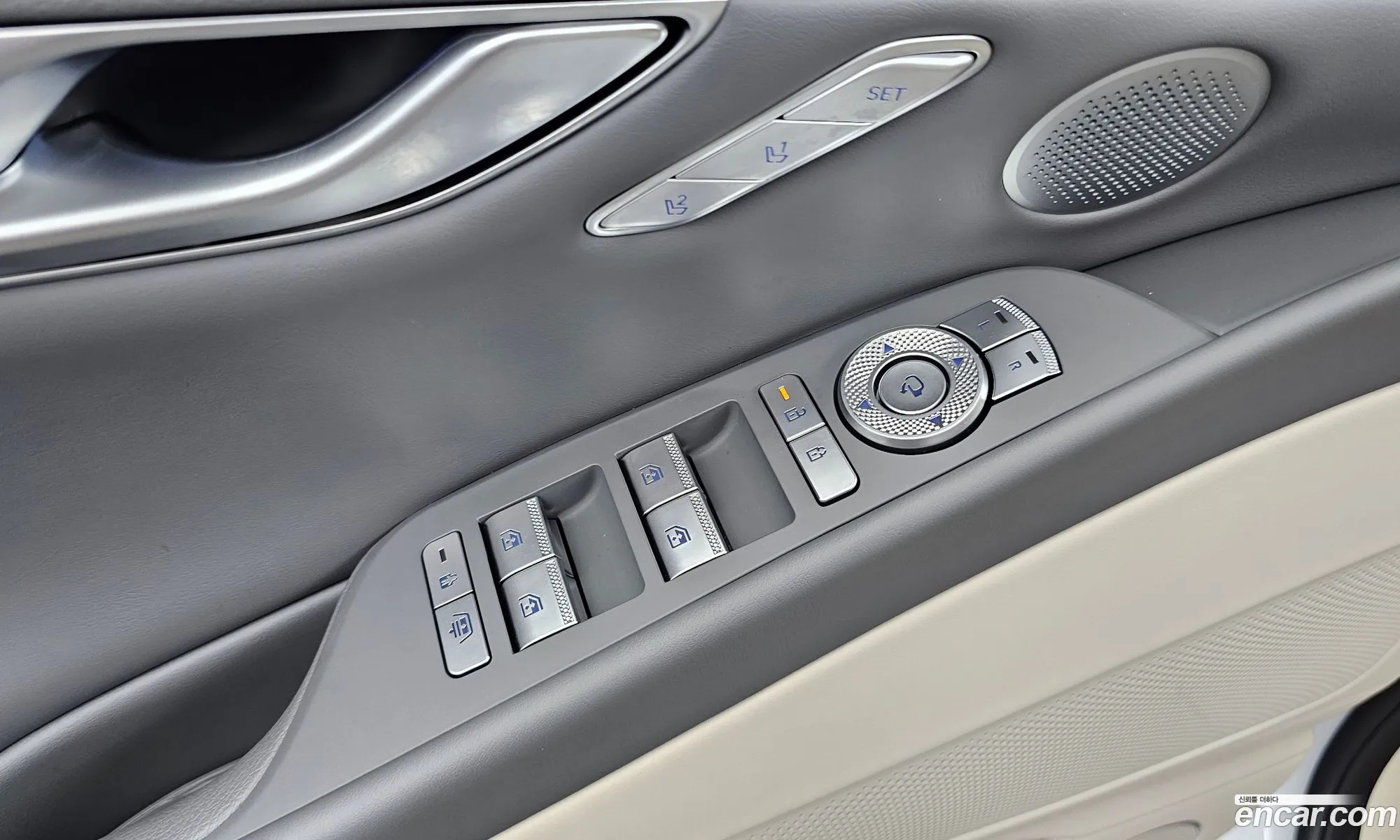 Genesis G80 2026 KMTGB41CDVU333496 — 32