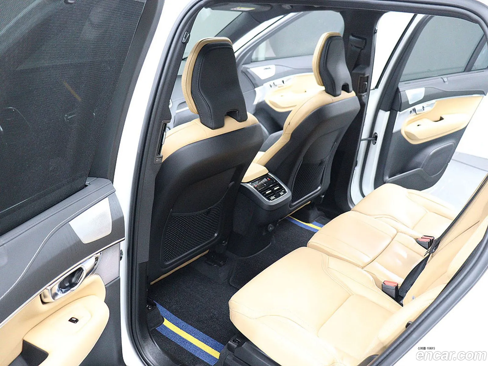 Volvo XC90 2024 — 12