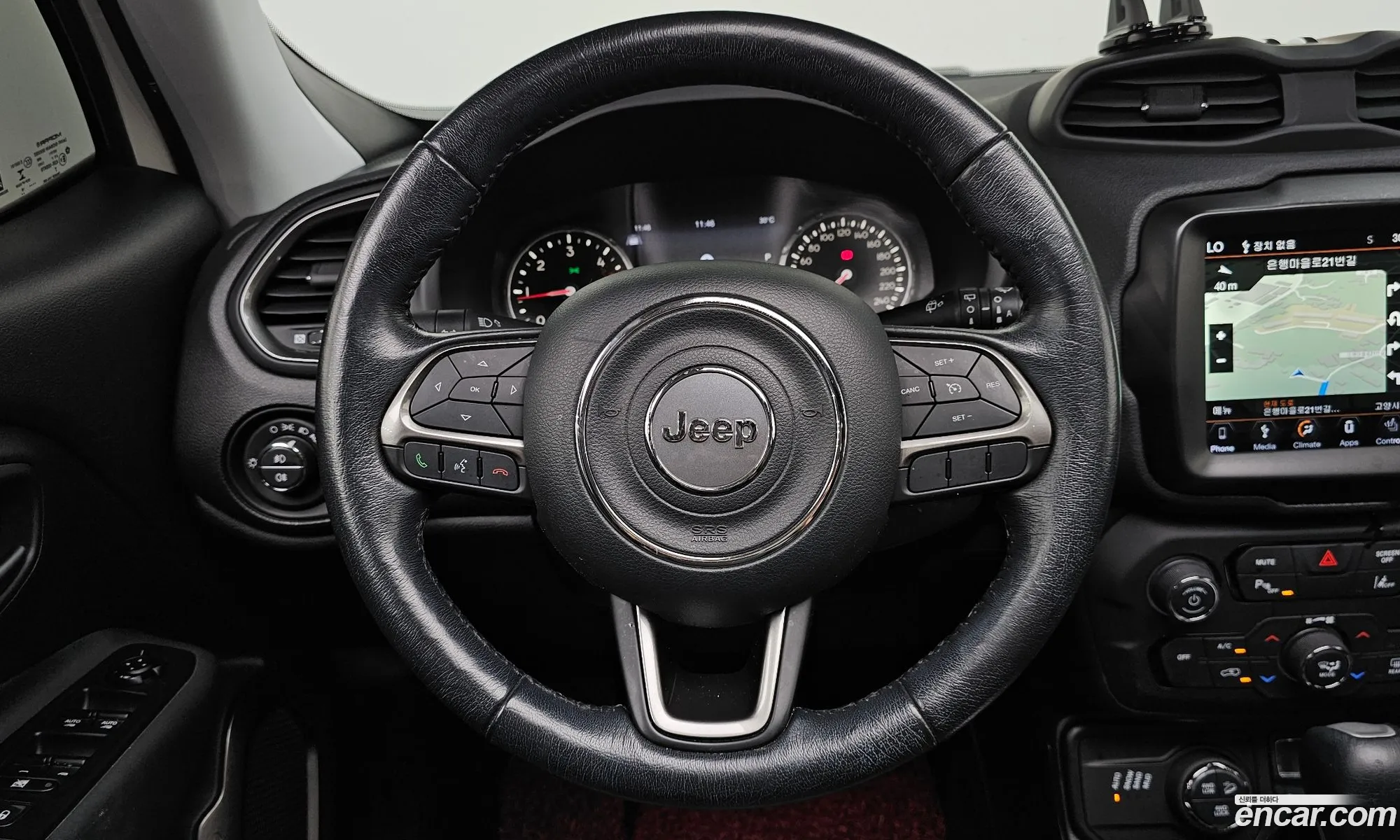 Jeep Renegade 2018 1C4BU0000JPH40943 — 13