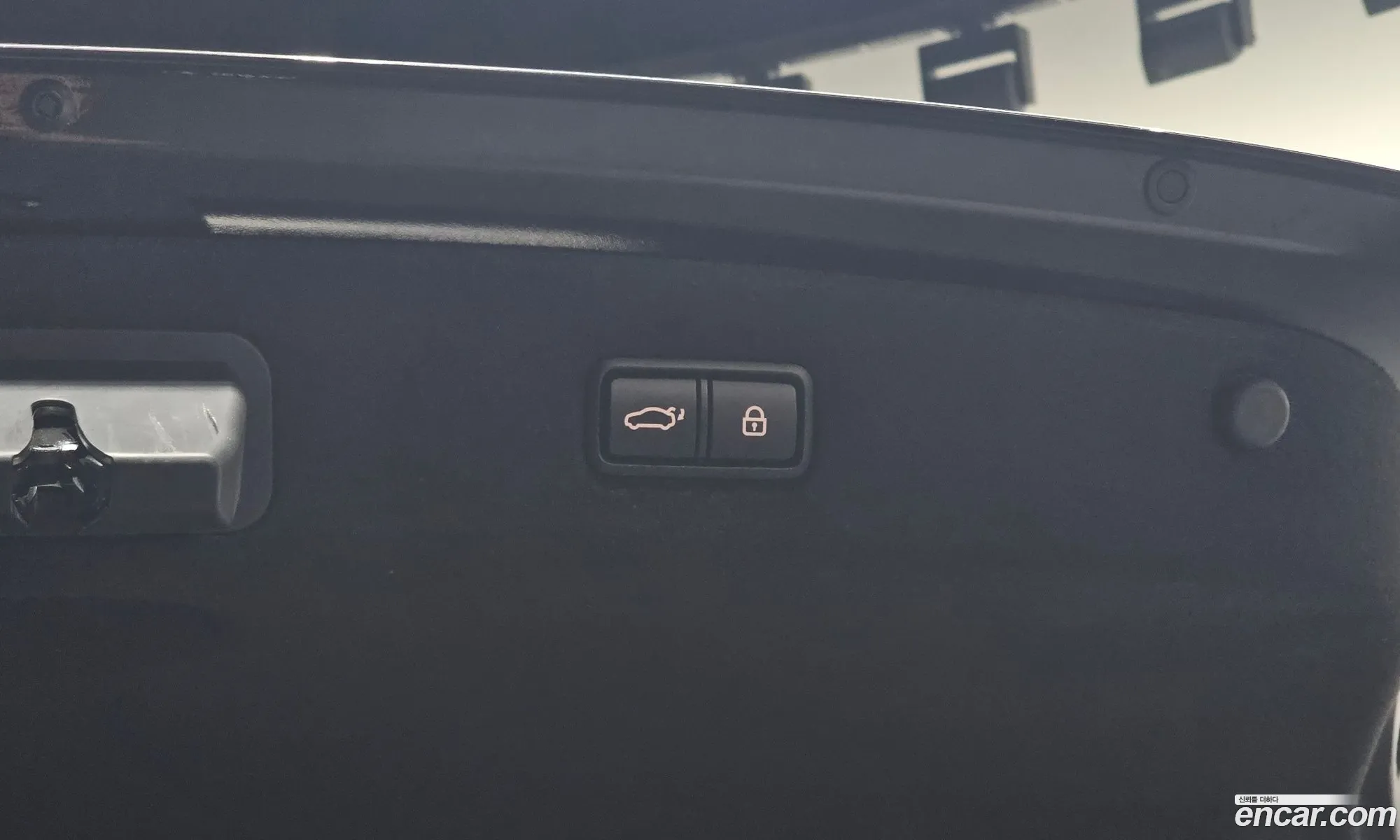 Kia The K9 2020 — 28