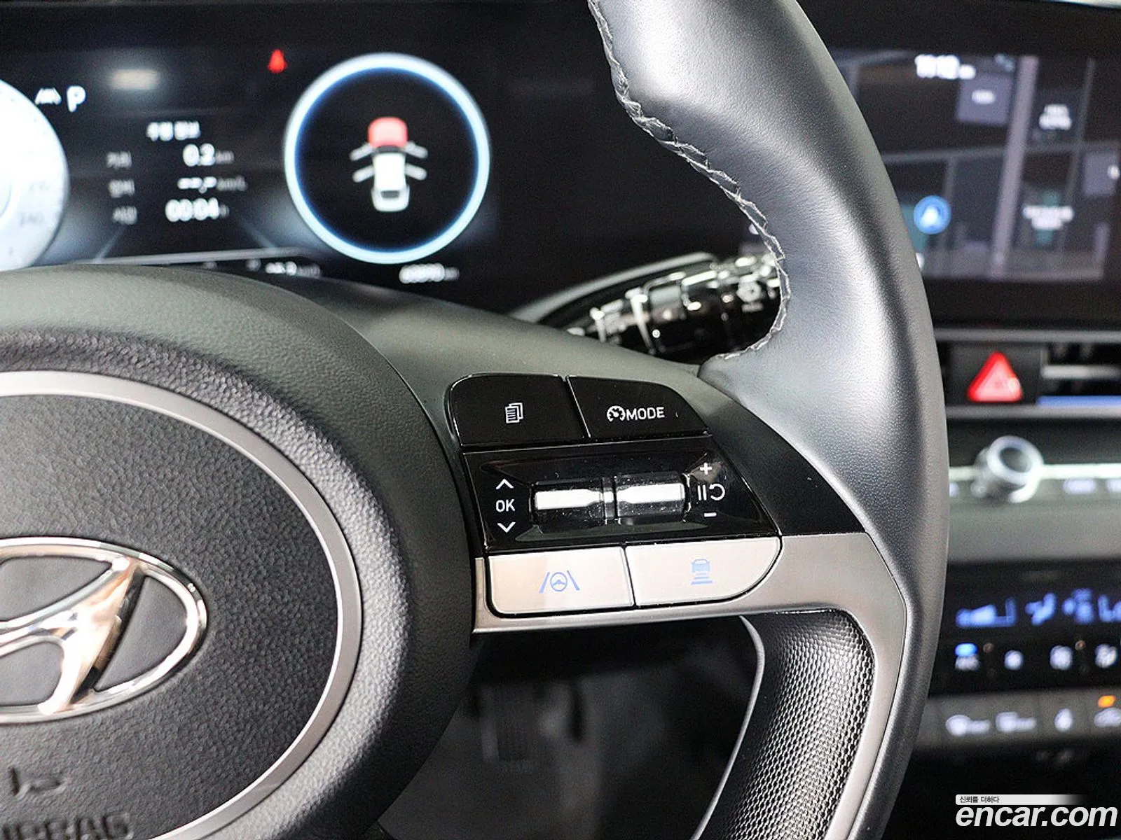 Hyundai Elantra 2021 — 2