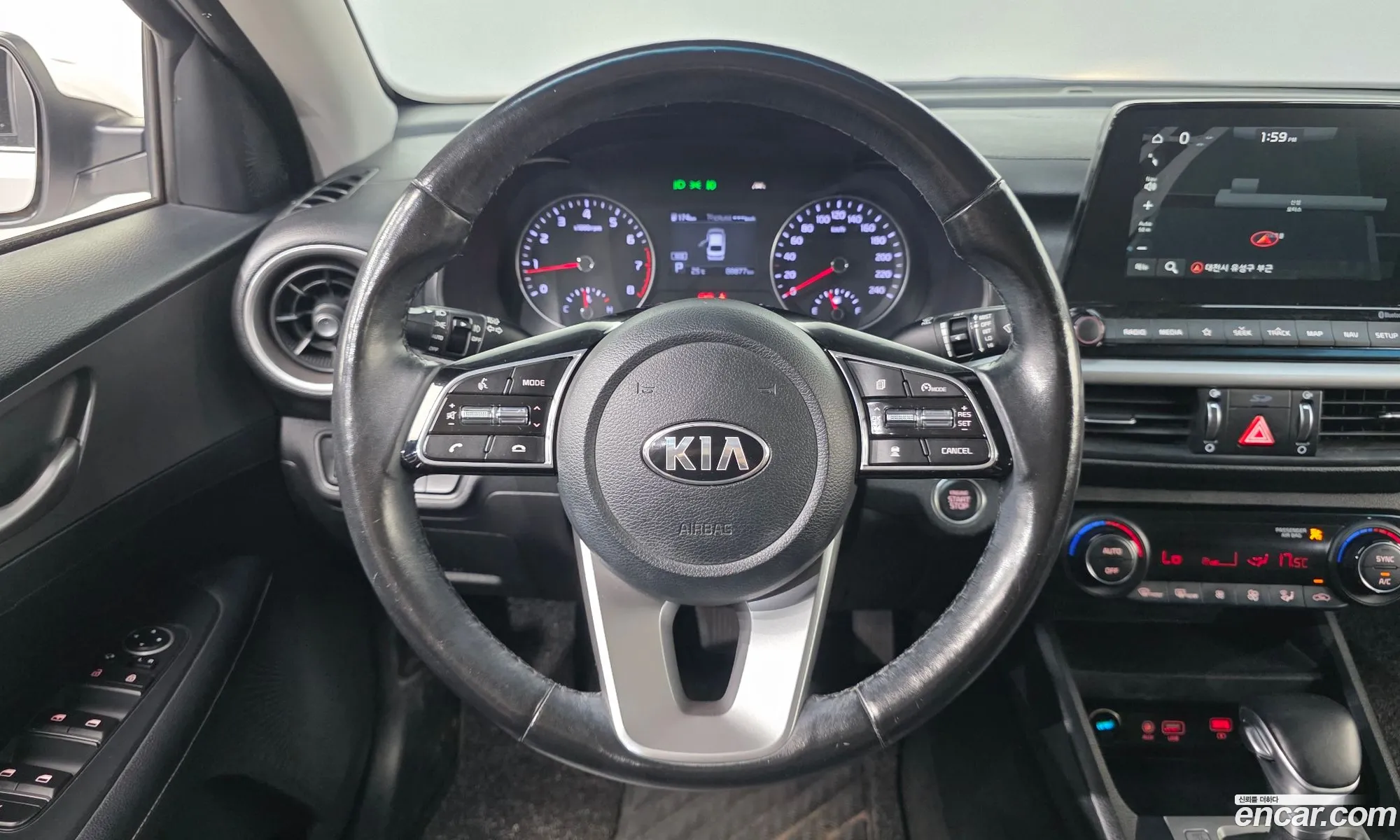 Kia K3 2018 — 18