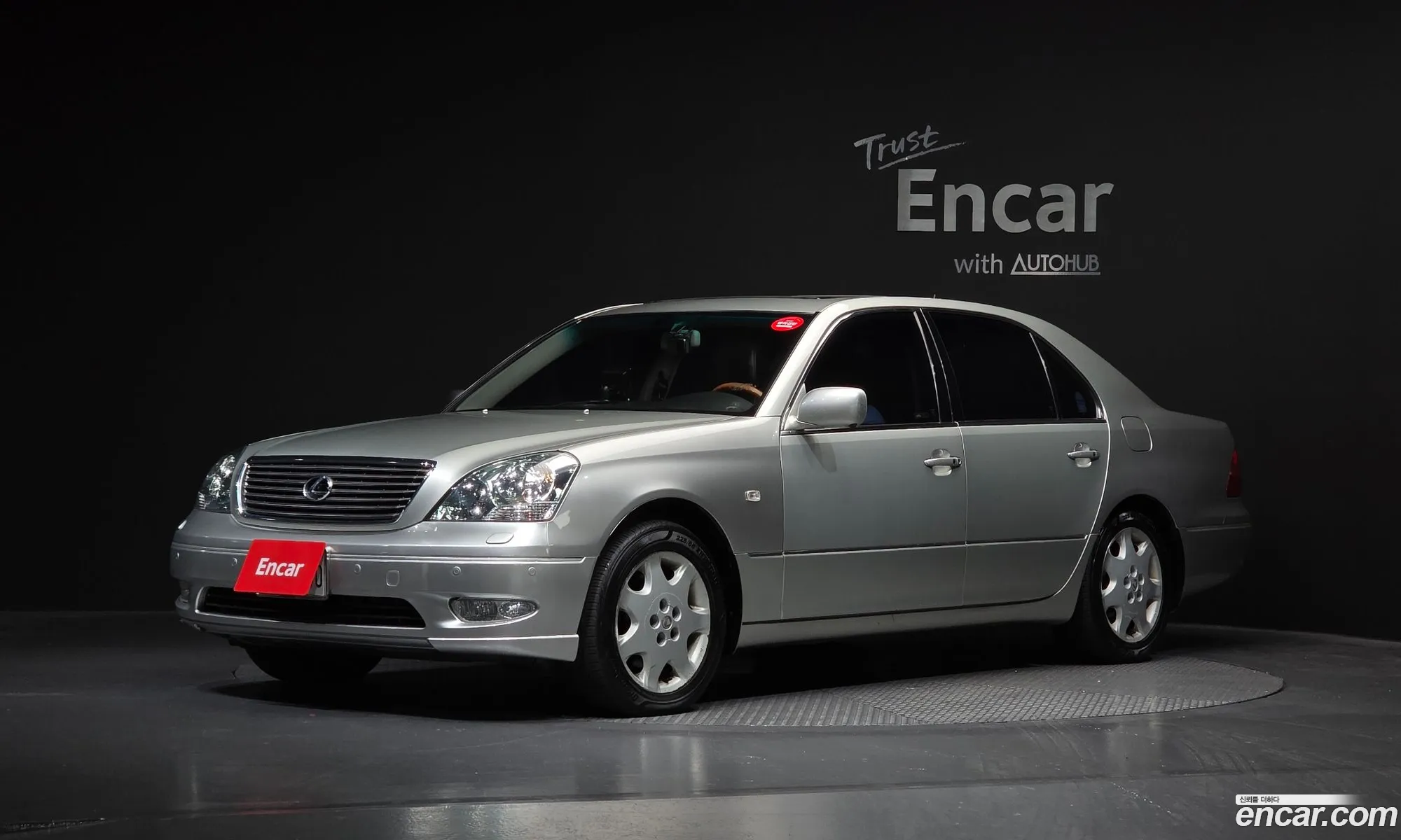 Lexus LS430 2002 JTHBN30F320090486 — 9
