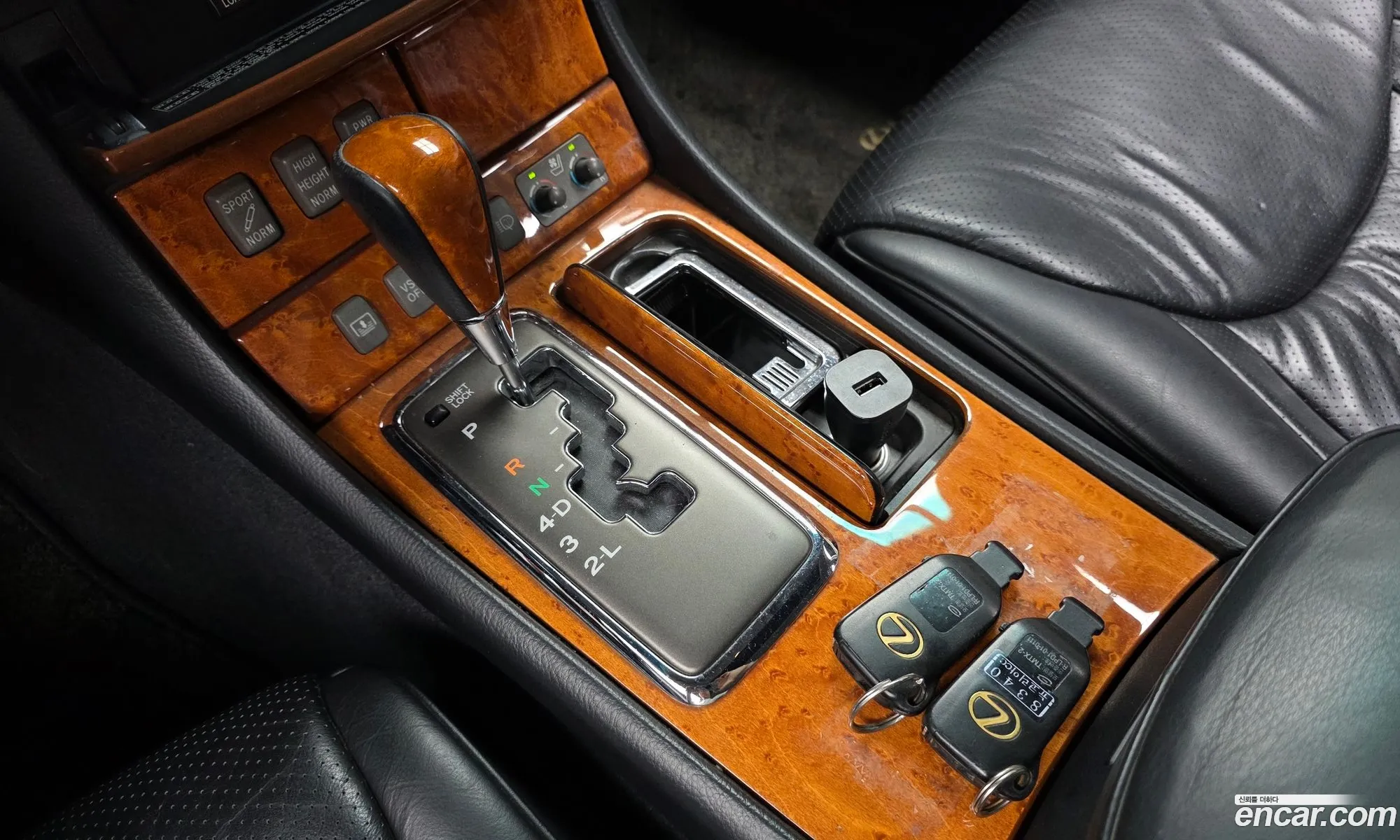 Lexus LS430 2002 JTHBN30F320090486 — 13