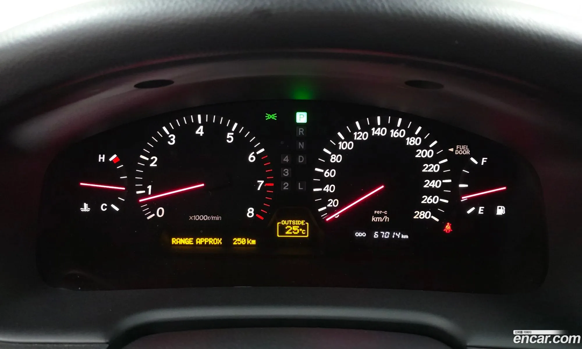 Lexus LS430 2002 JTHBN30F320090486 — 17