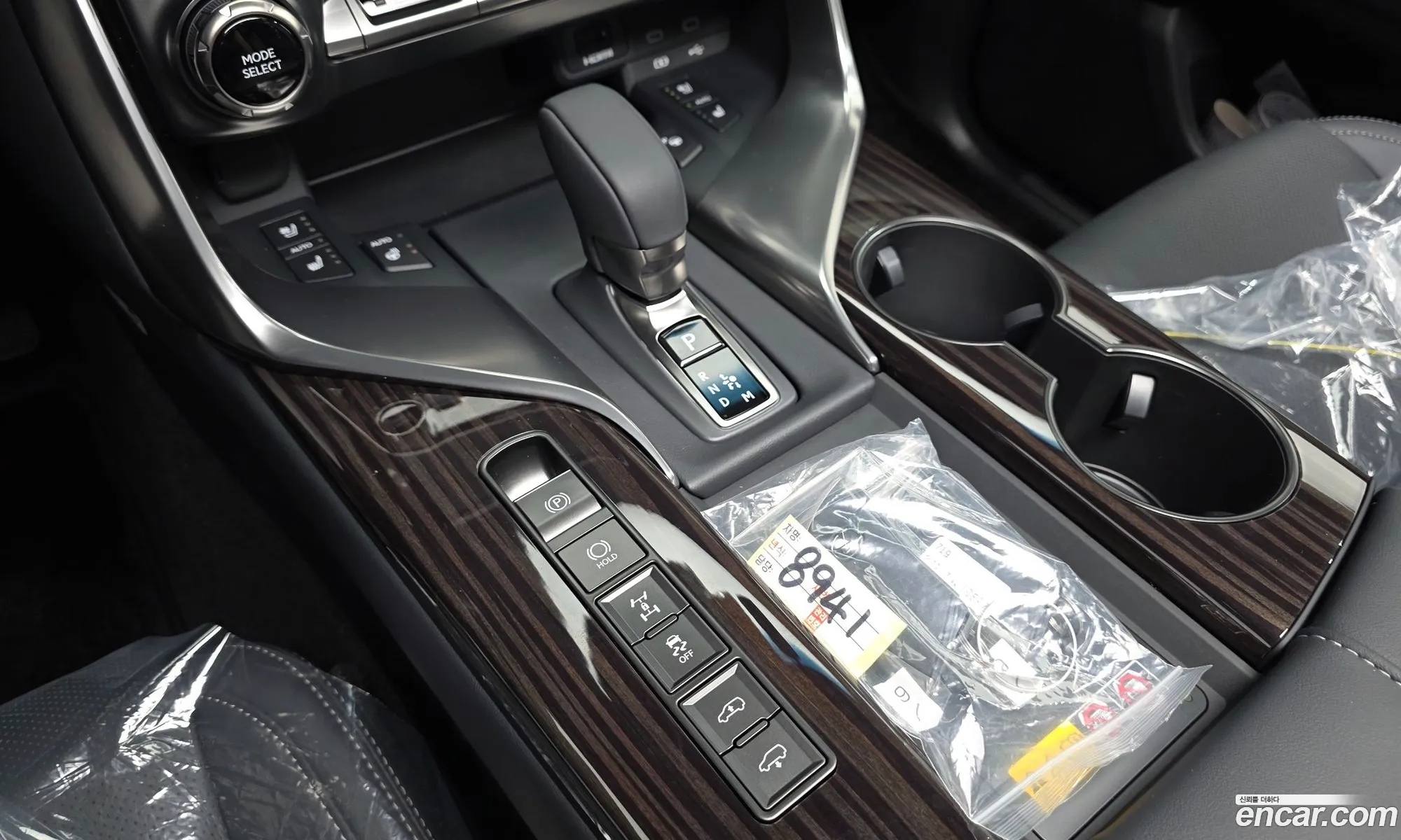 Lexus LX 2026 — 10