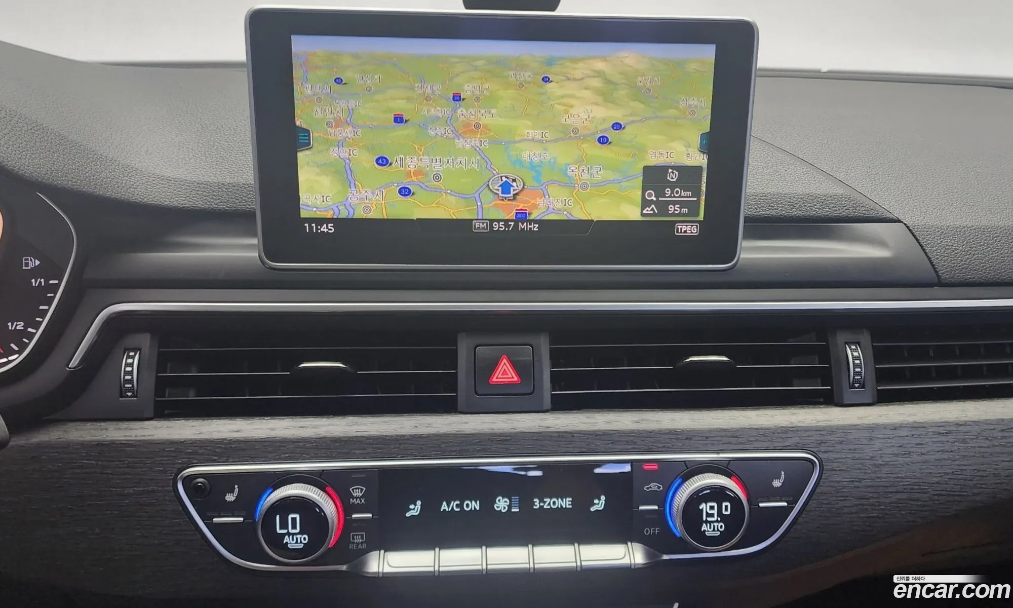 Audi A4 2019 — 14