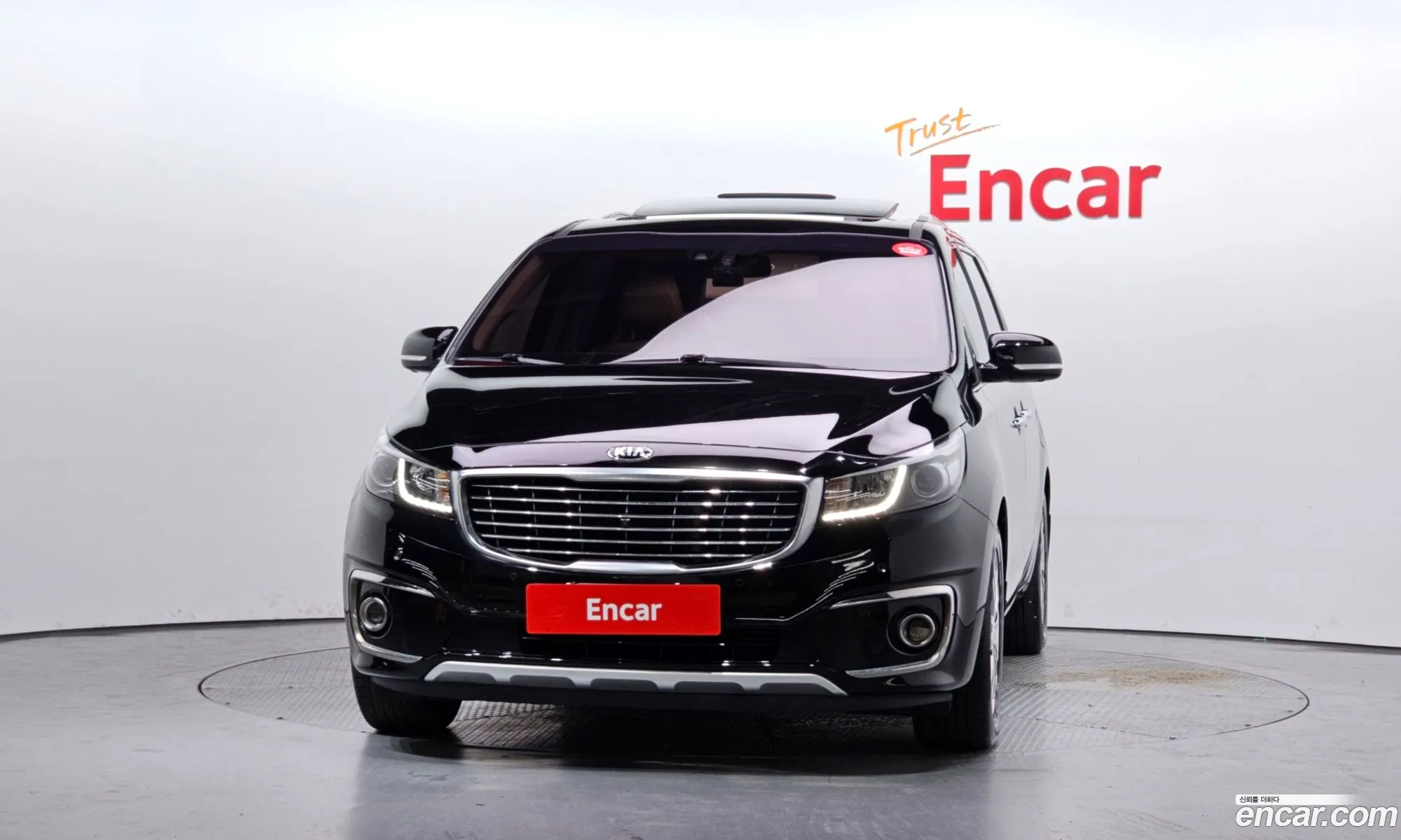 Kia Carnival 2017 KNAME81ABHS307607 — 4