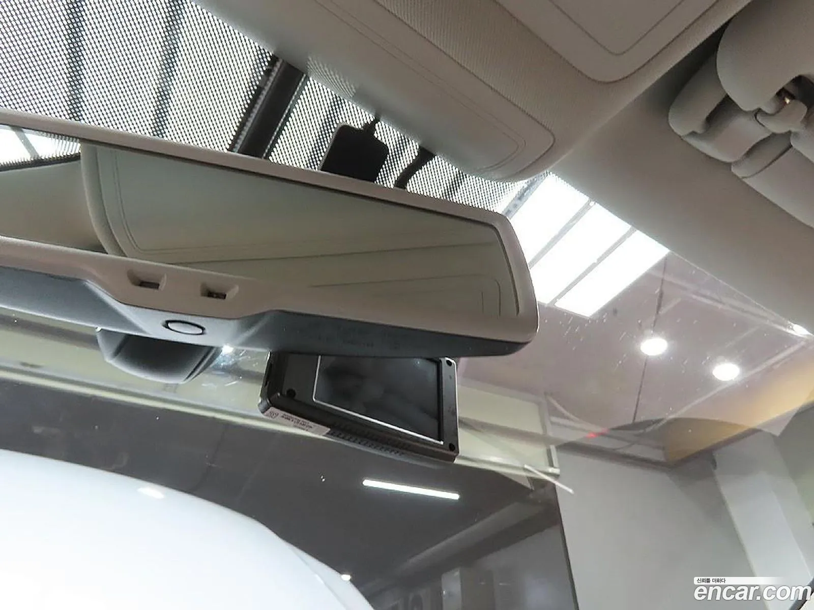 Volkswagen Touareg 2014 — 13