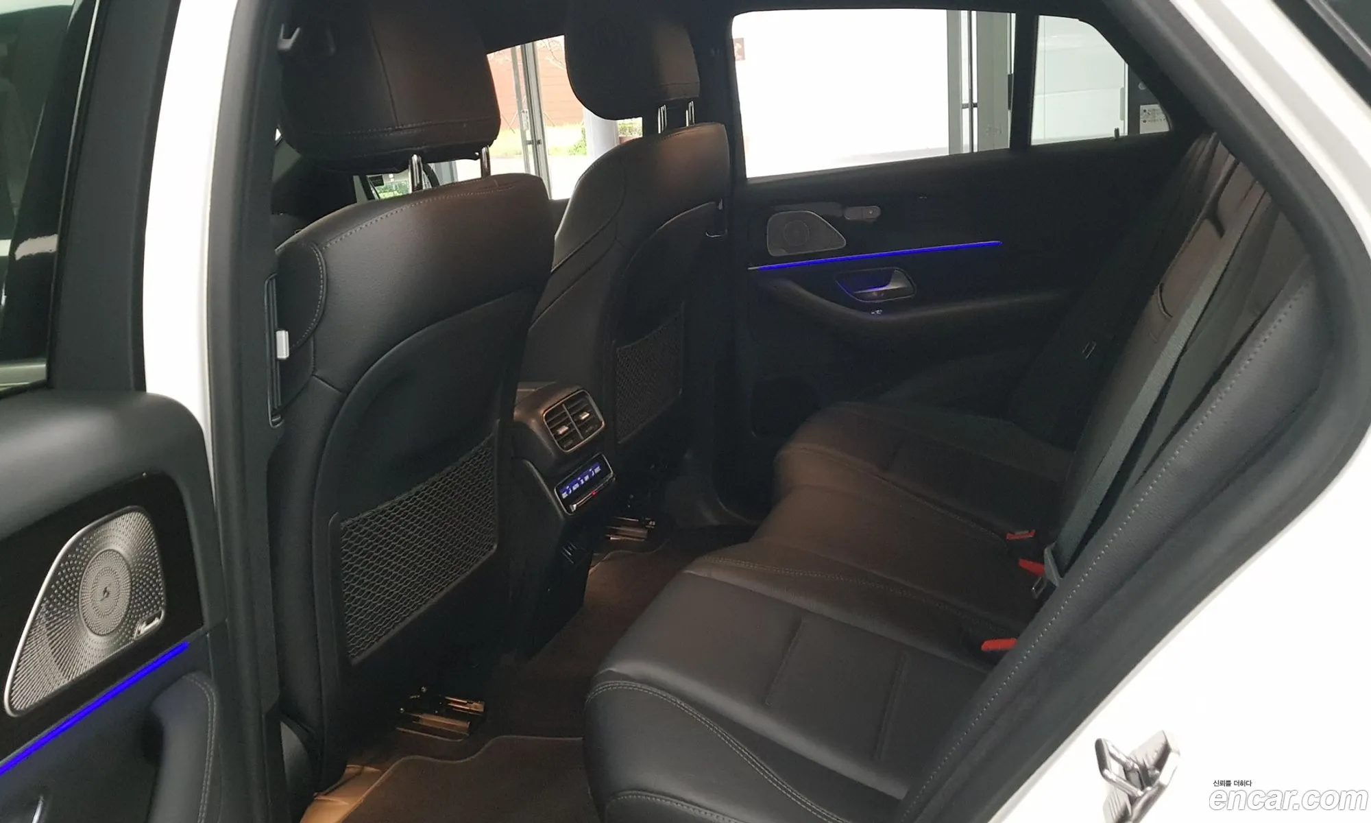 Mercedes-Benz GLE-Class W167 2023 — 13