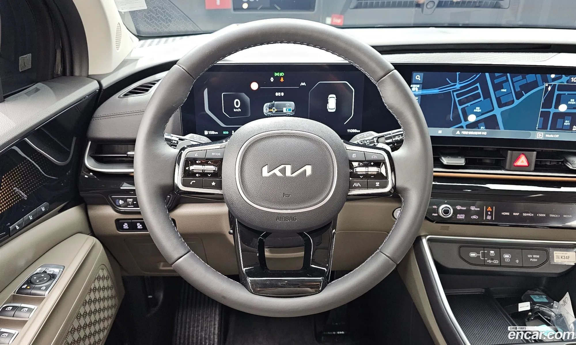 Kia Carnival 2024 KNANE81ABSS028288 — 34