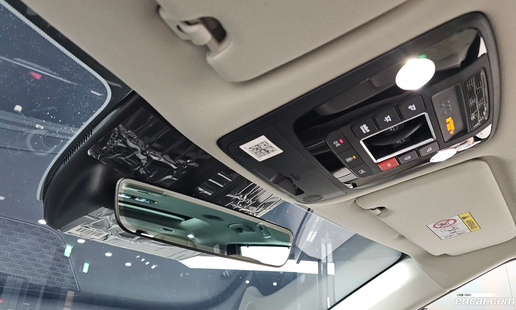 Kia Carnival 2024 KNANE81ABSS028288 — 24