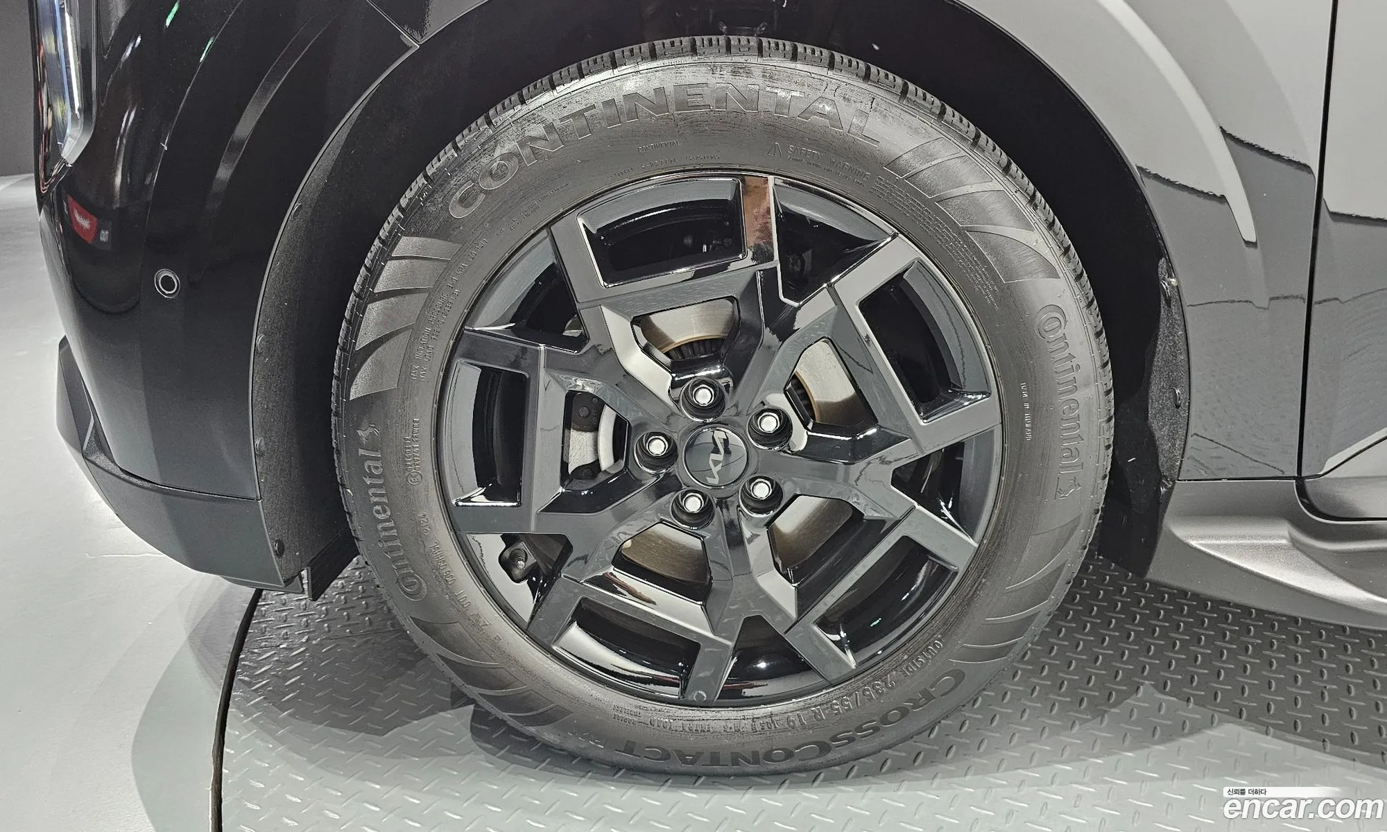 Kia Carnival 2024 KNANE81ABSS028288 — 33
