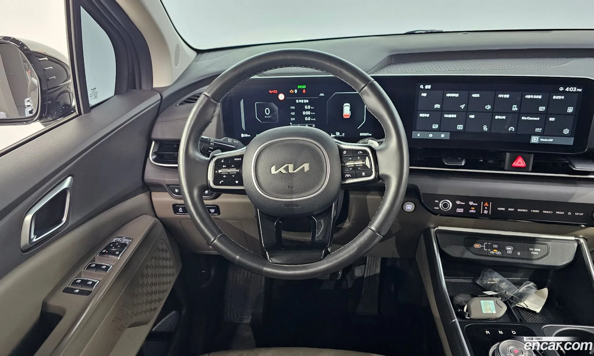 Kia Carnival 2024 — 10