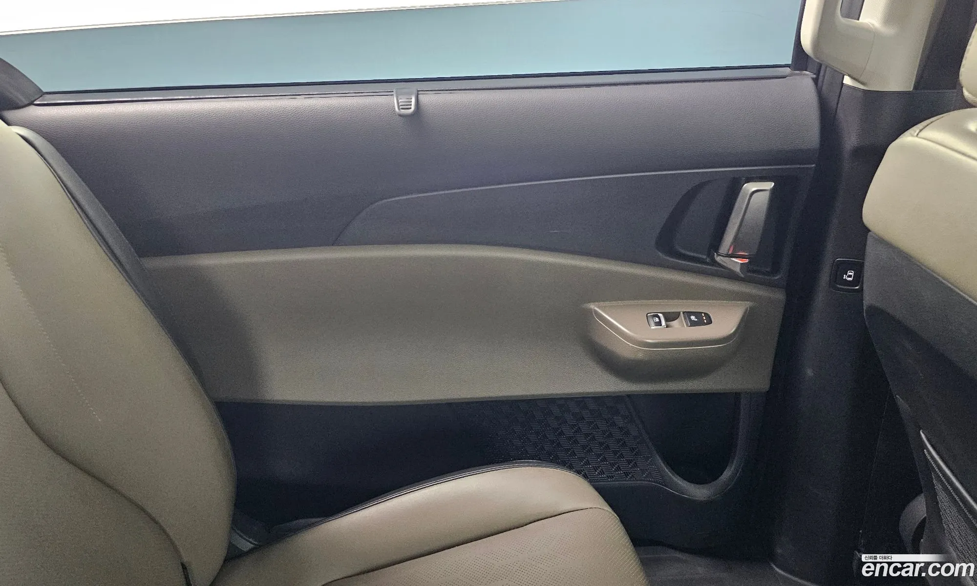 Kia Carnival 2024 — 6