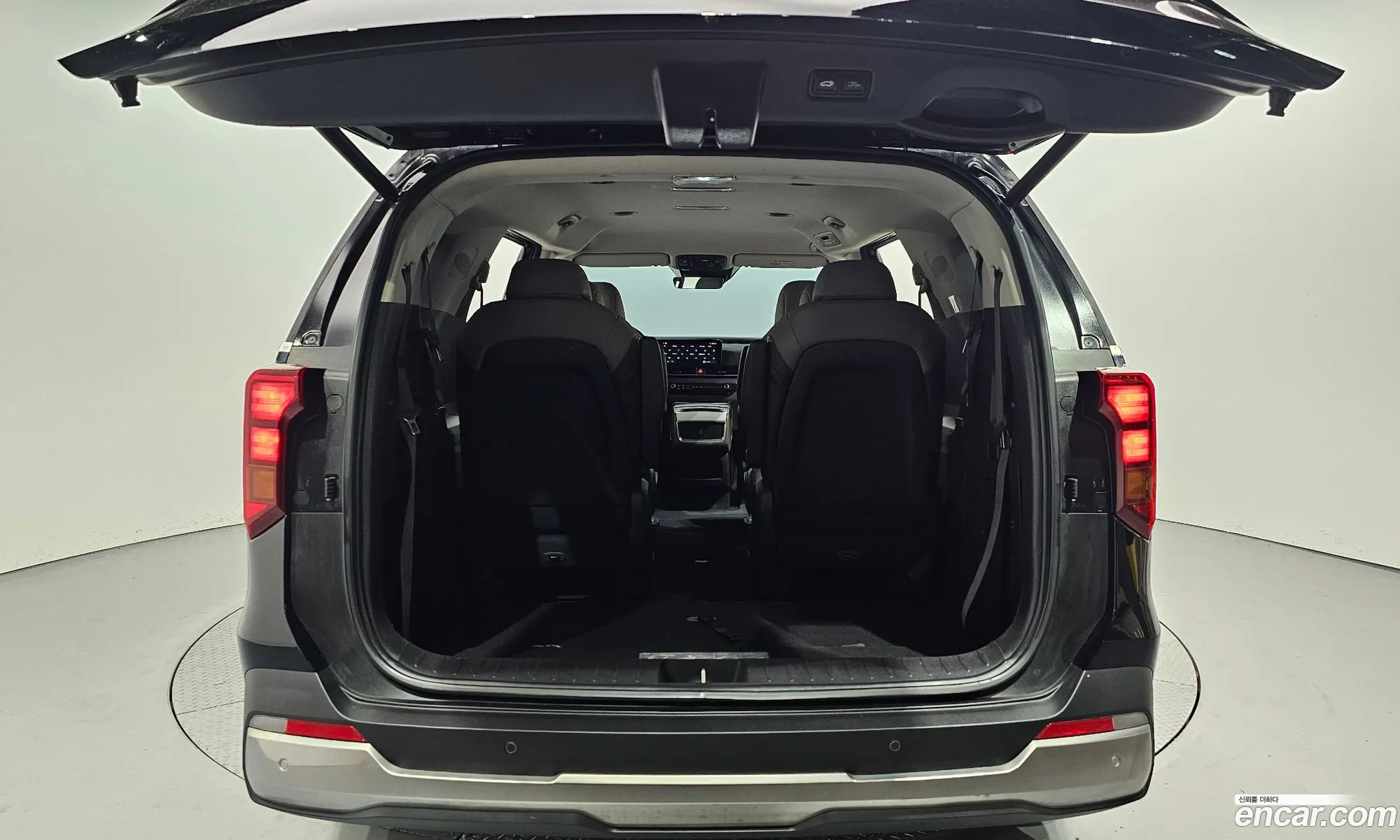 Kia Carnival 2024 — 13