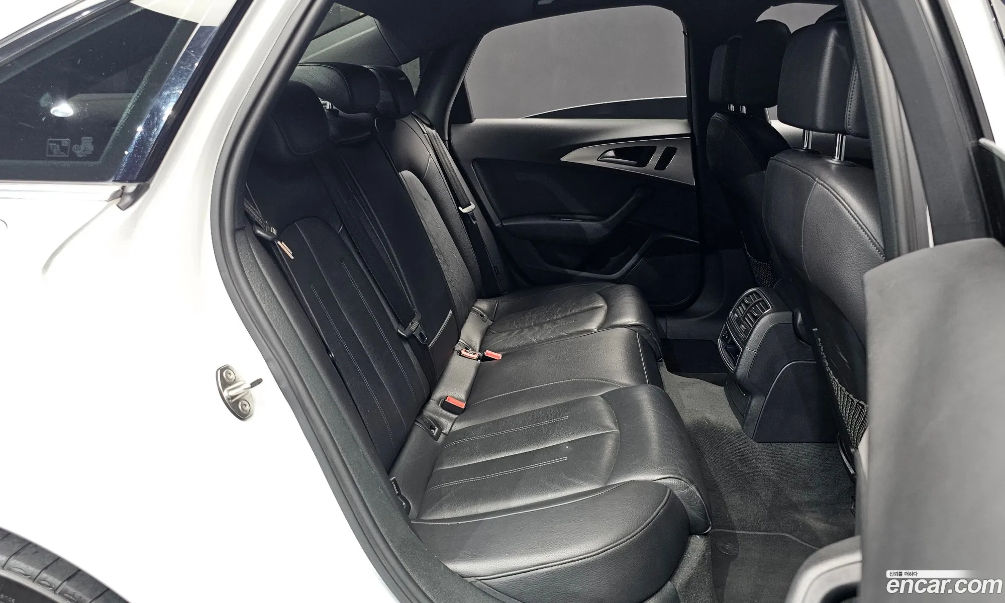 Audi A6 2018 WAUZZZ4G7JN075109 — 19