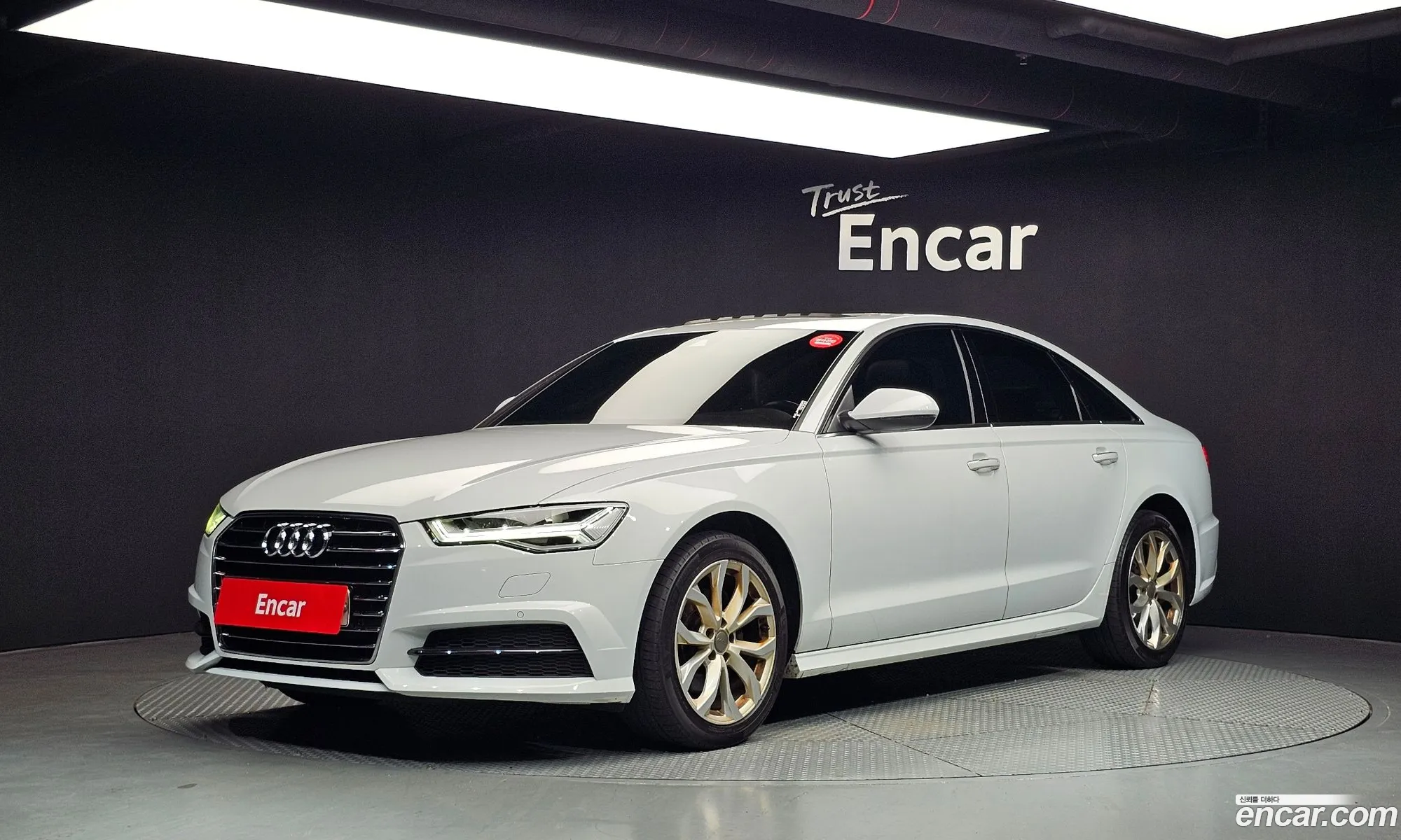 Audi A6 2018 WAUZZZ4G7JN075109 — 16