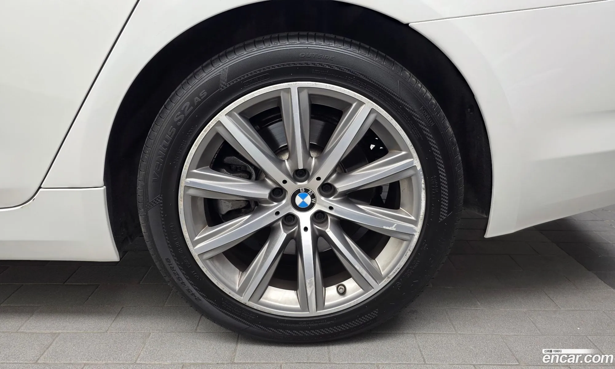 BMW 5 Series 2020 WBAJS9105LCE51994 — 33