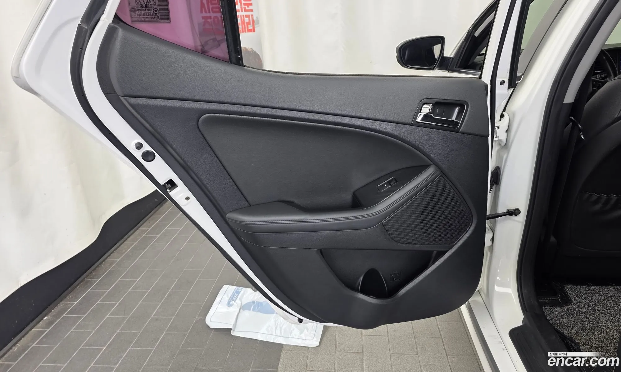 Kia K5 Hybrid 2013 — 15